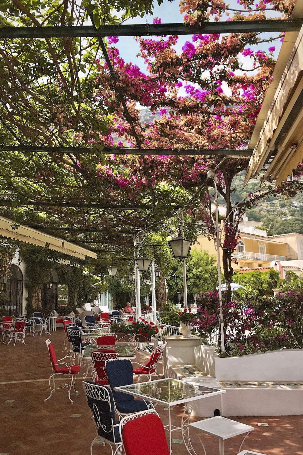 Il Tridente Restaurant and Cocktail Bar is located at Hotel Poseidon and is one of the best restaurants in Positano
