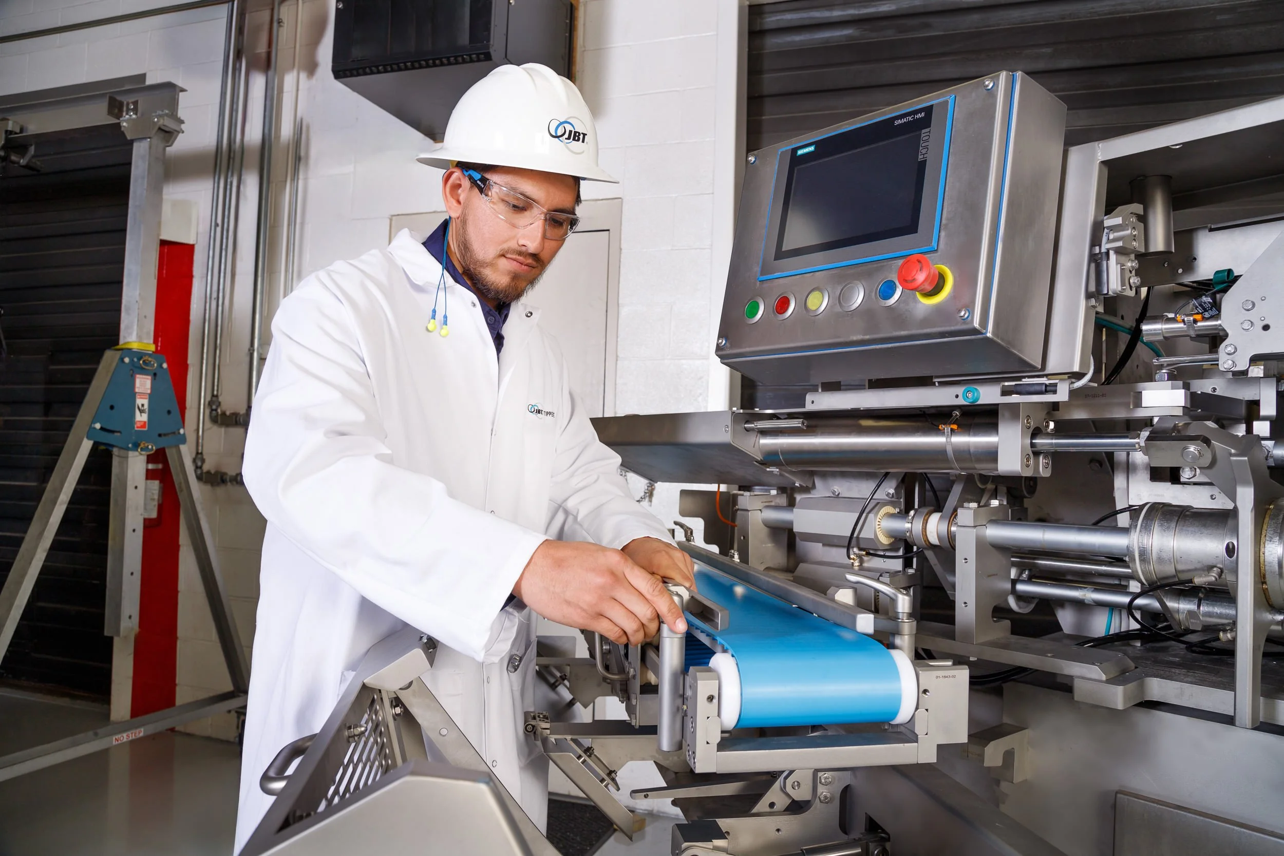 Engineer's Focus on Precision: Highlighting Modern Food Processing and Manufacturing