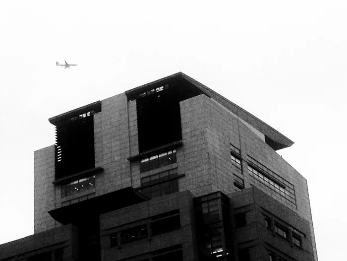 building-plane-1-johnmichaelgill.jpg