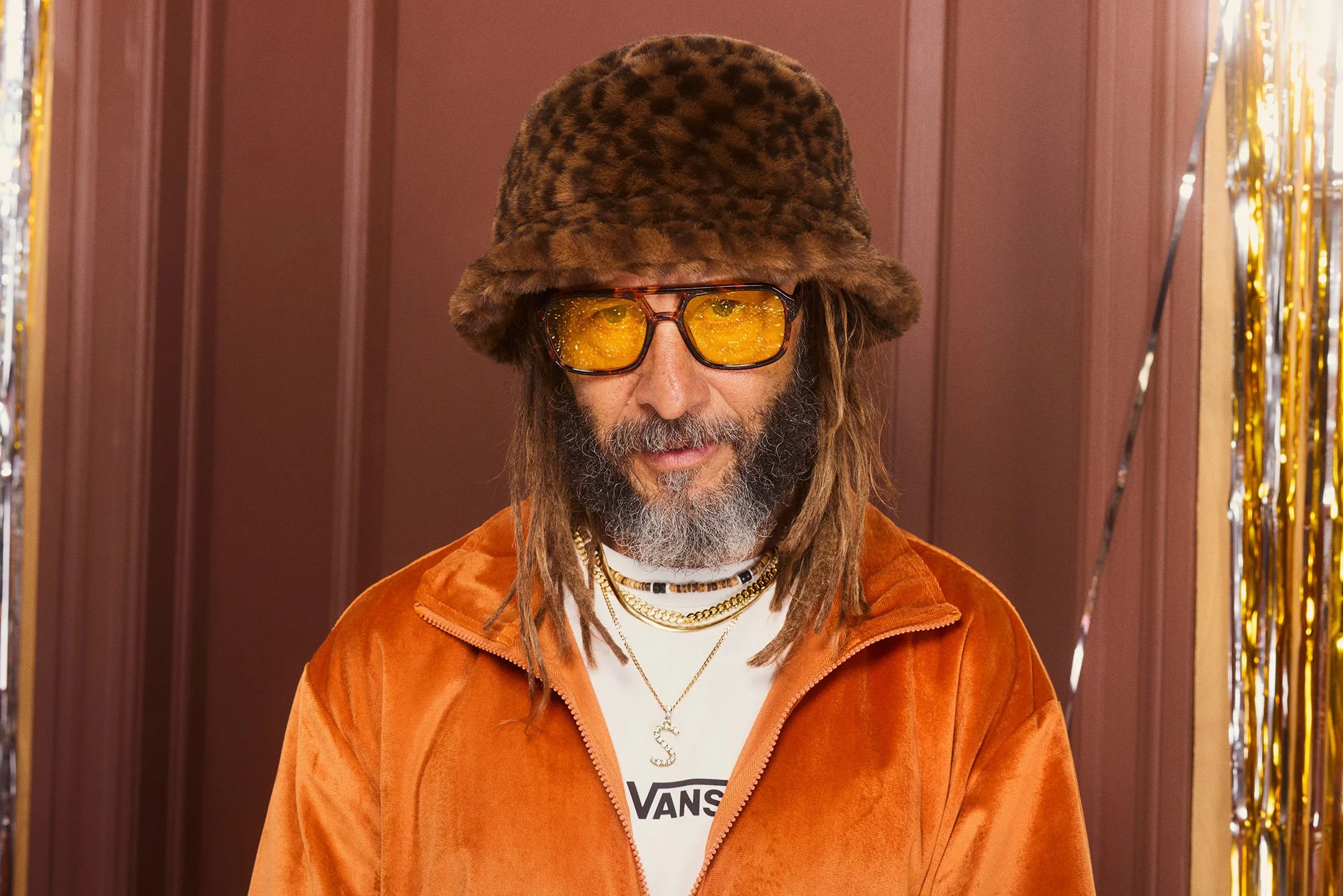 25-07 3279-26B DBG_VAN KITCHEN TONY_SRGB300.jpg