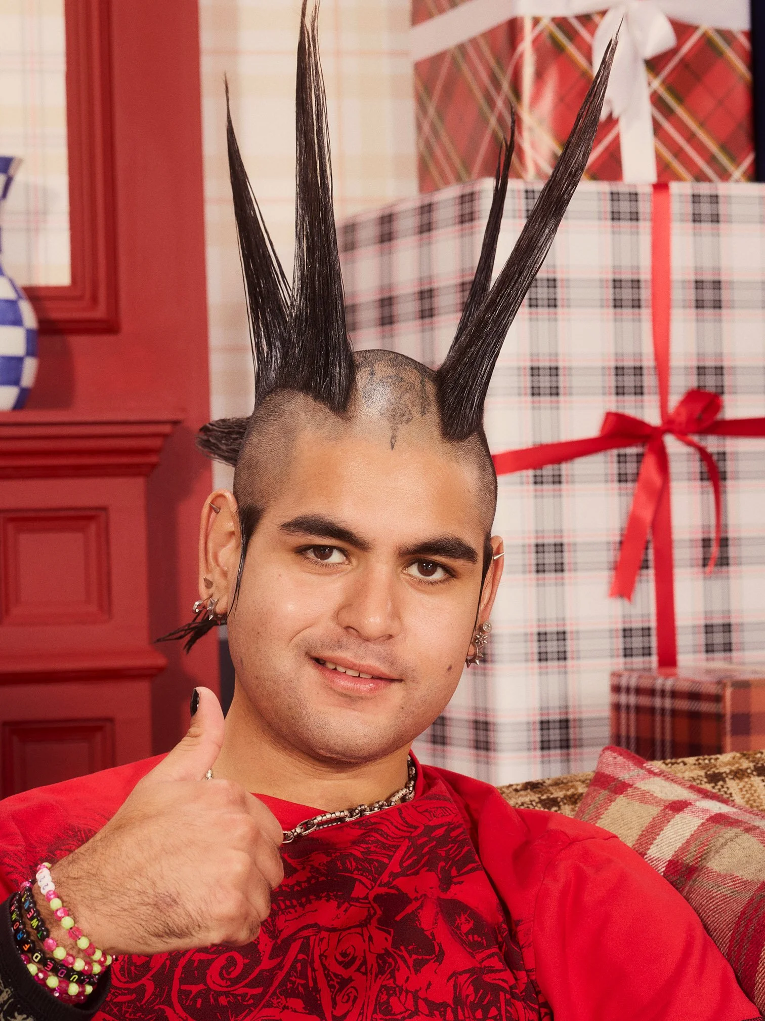 25-07 3279-36B DBG_VAN LIVING 22_SRGB300.jpg