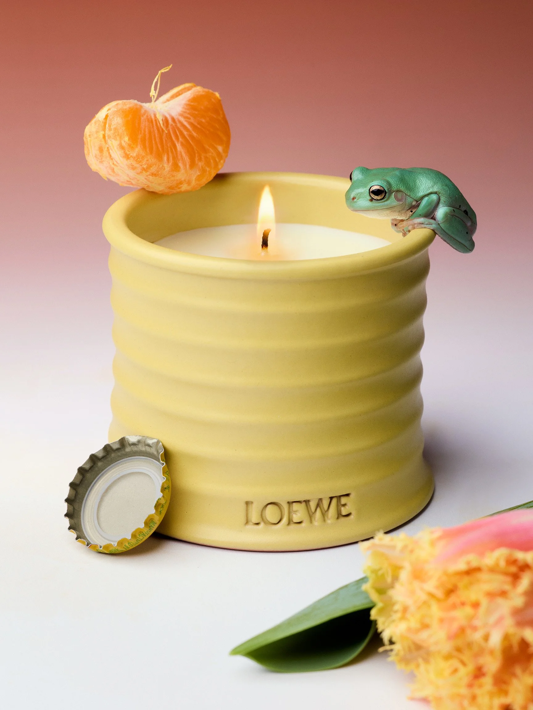 26-02 3489-02A DBG_NOV HONEYSUCKLE CANDLE.jpg