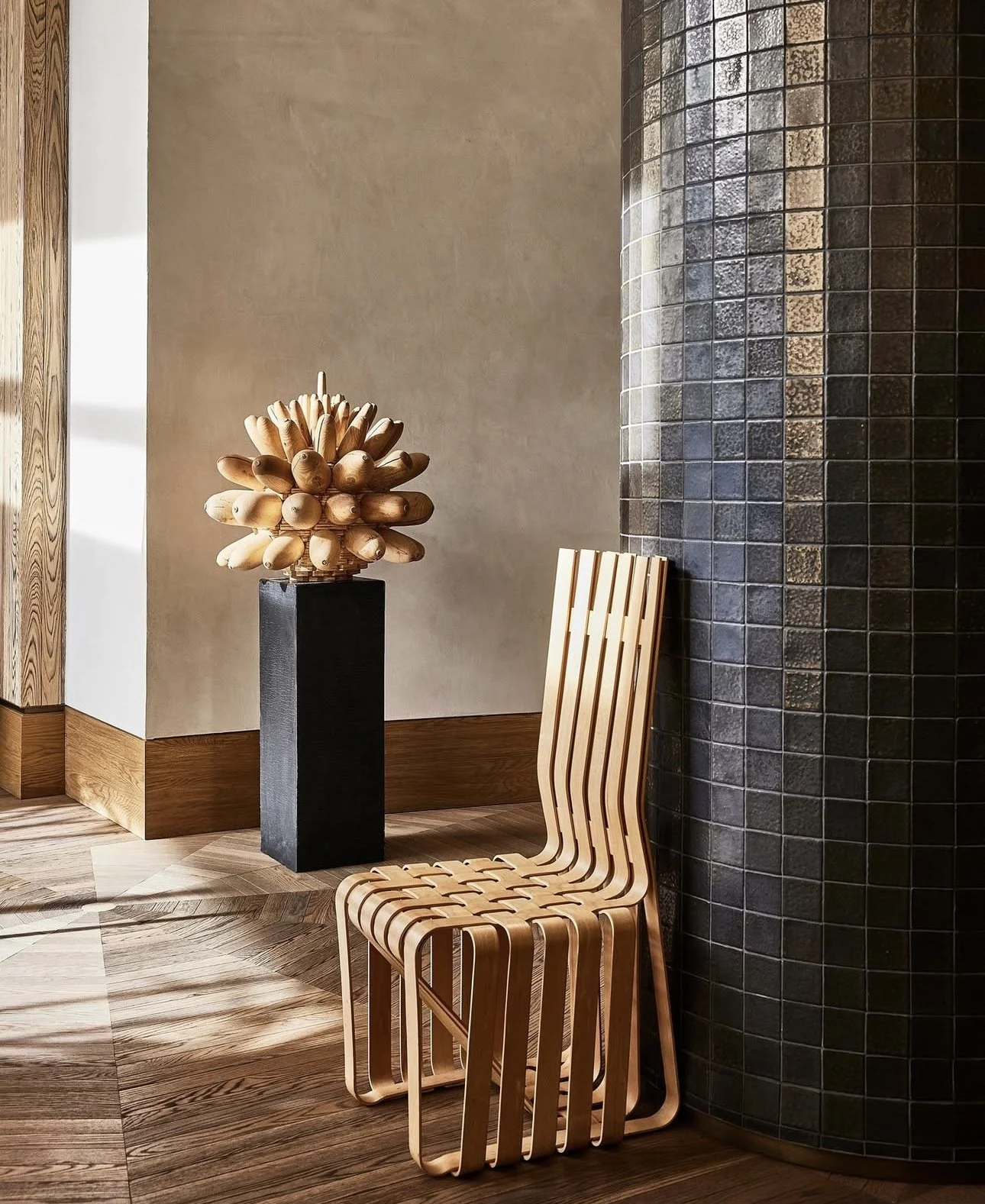 MARJORIE WHITE WILLIAMS SCULPTURE, SANTA MONICA PROPER HOTEL BY KELLY WEARSTLER