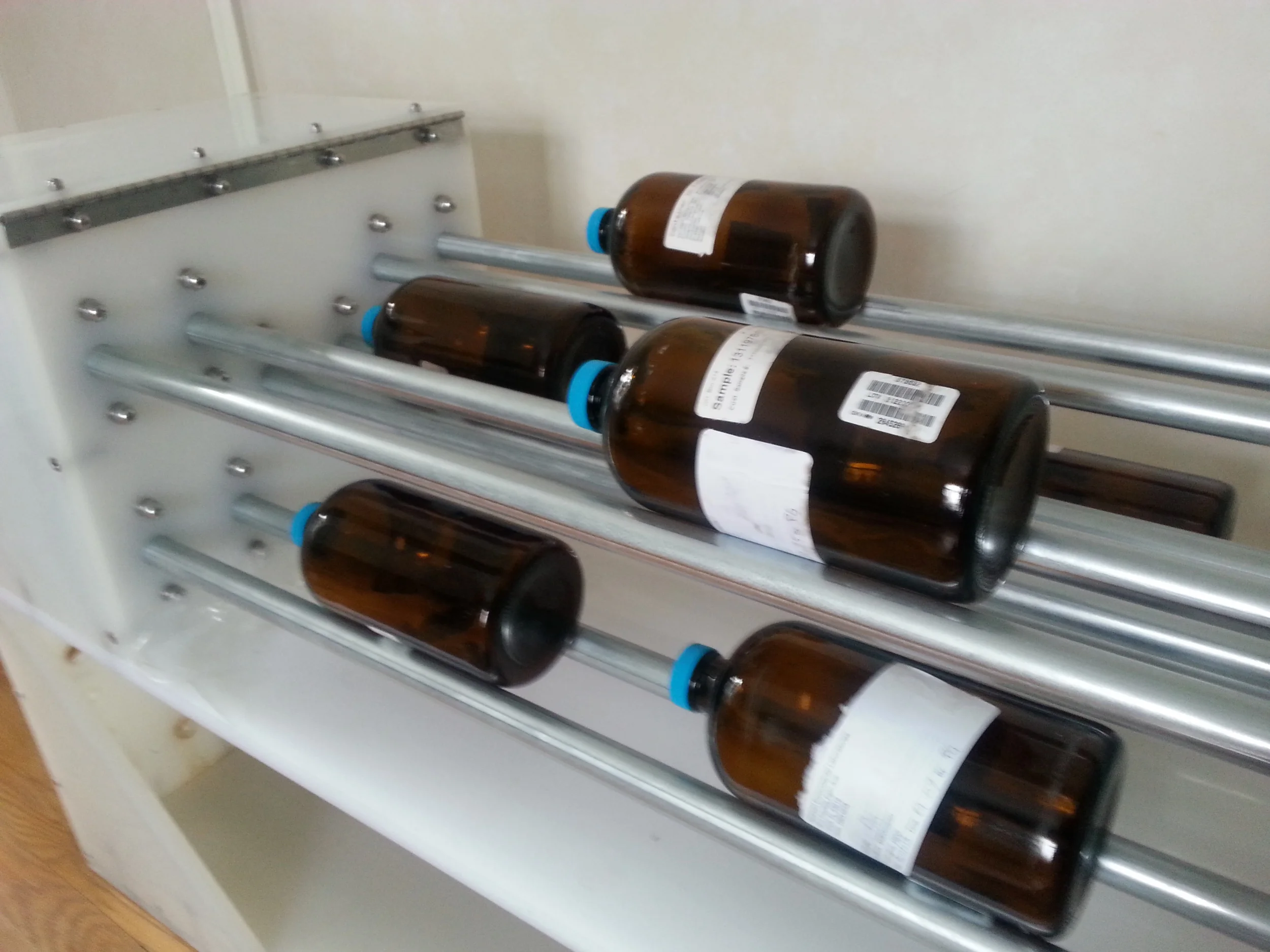 uid Bottle Rotisserie