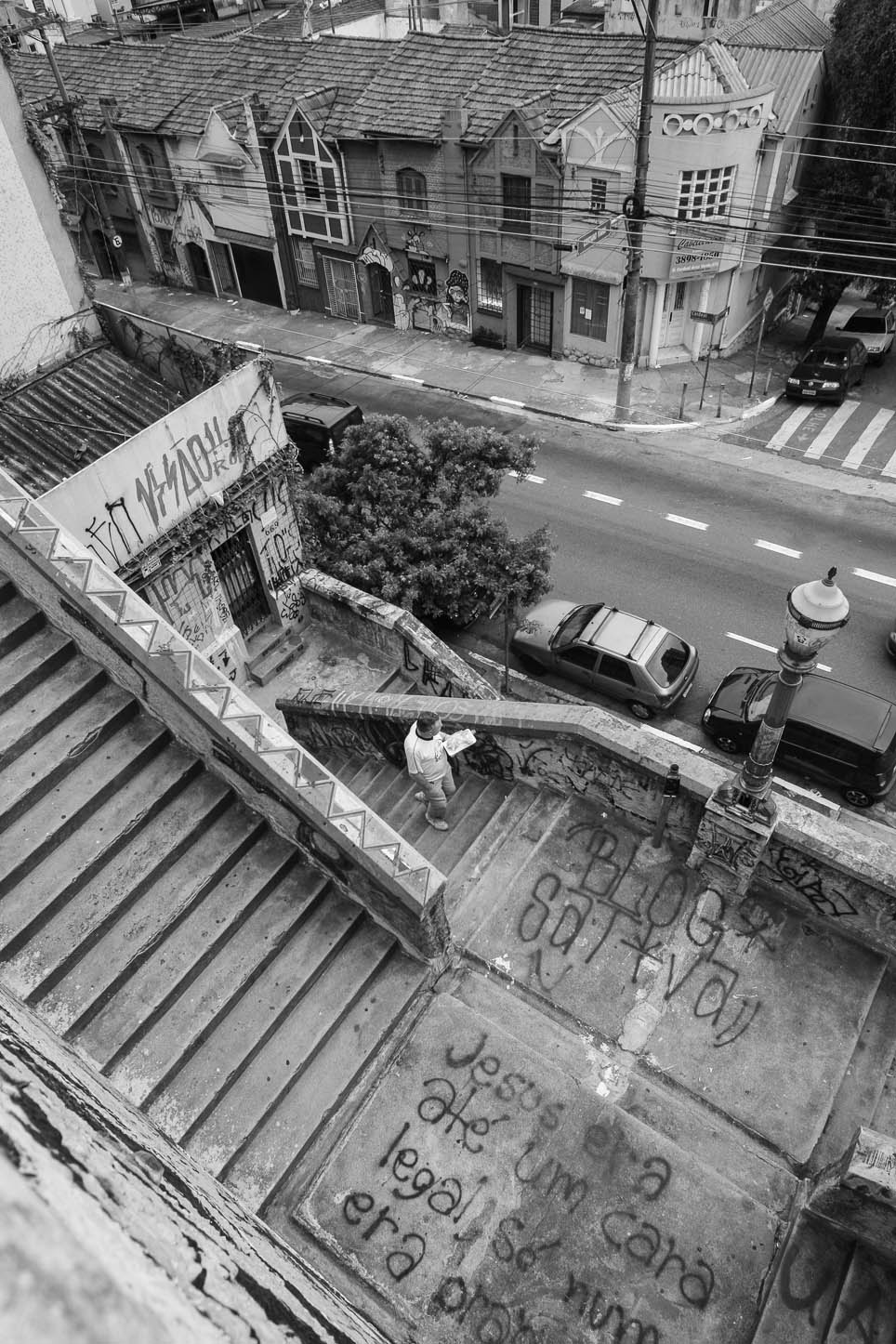  Escadaria da rua Cardeal Arco Verde 