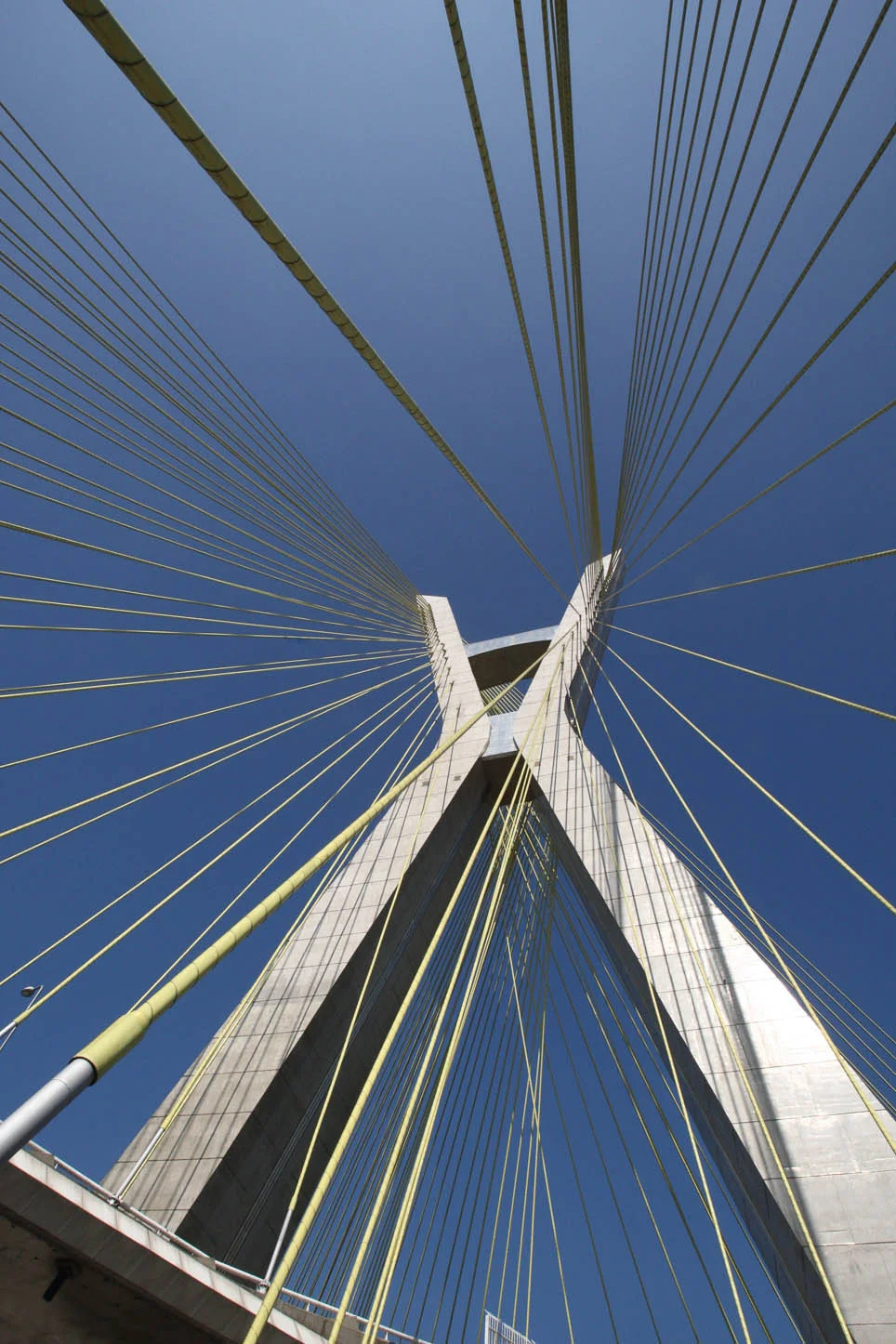 Ponte estaiada