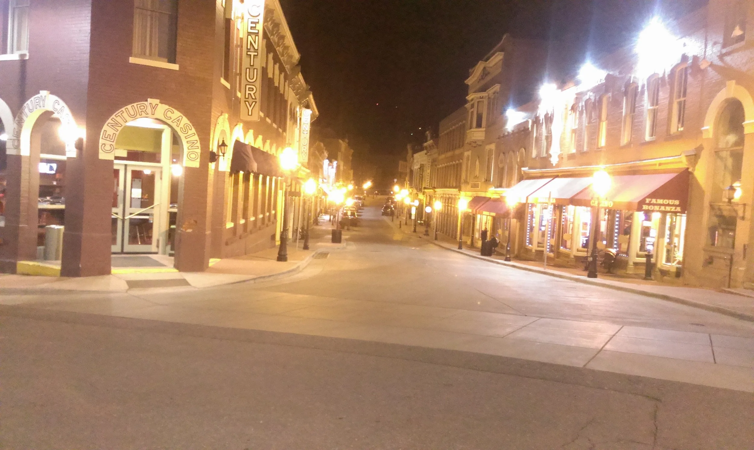 One of the Main streets in Canyon City