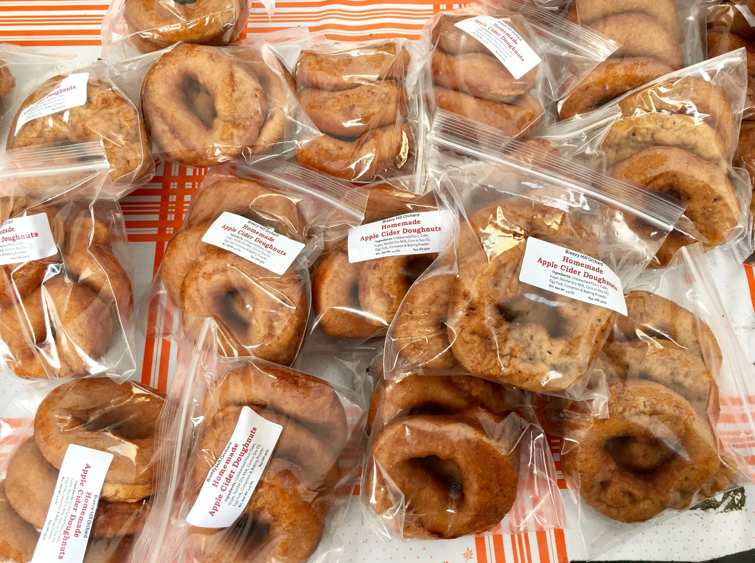 Apple cider doughnuts.jpg
