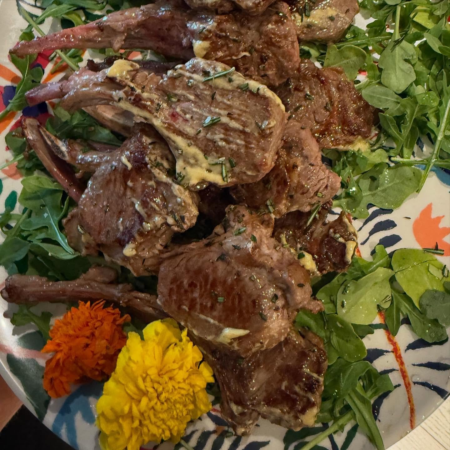 Seared lamb chops with dijon glaze and fresh herbs. #bluaubergine #fabulousfood #catering #privatechef #nyccatering #summerparty☀️
