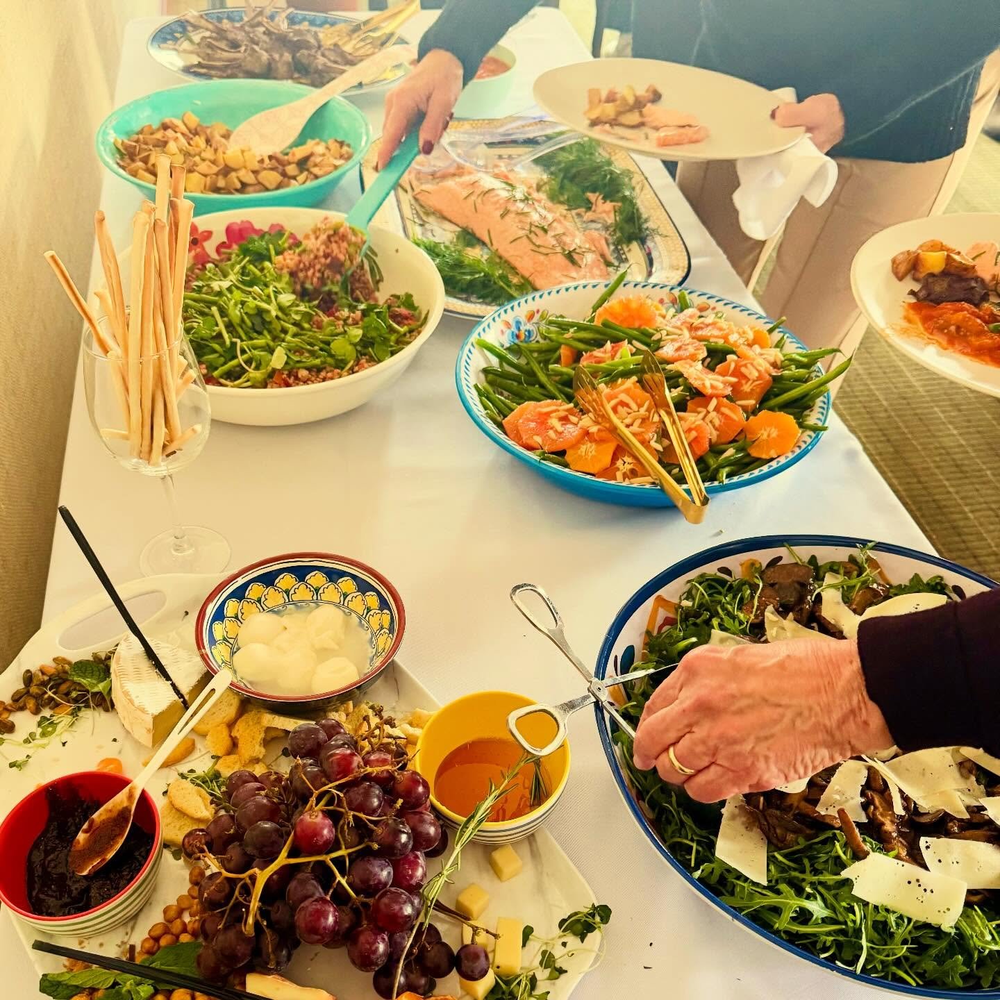 Birthday luncheon: a warm room in the freezing city! #bluaubergine #fabulousfood #catering #privatechef #birthdaylunch