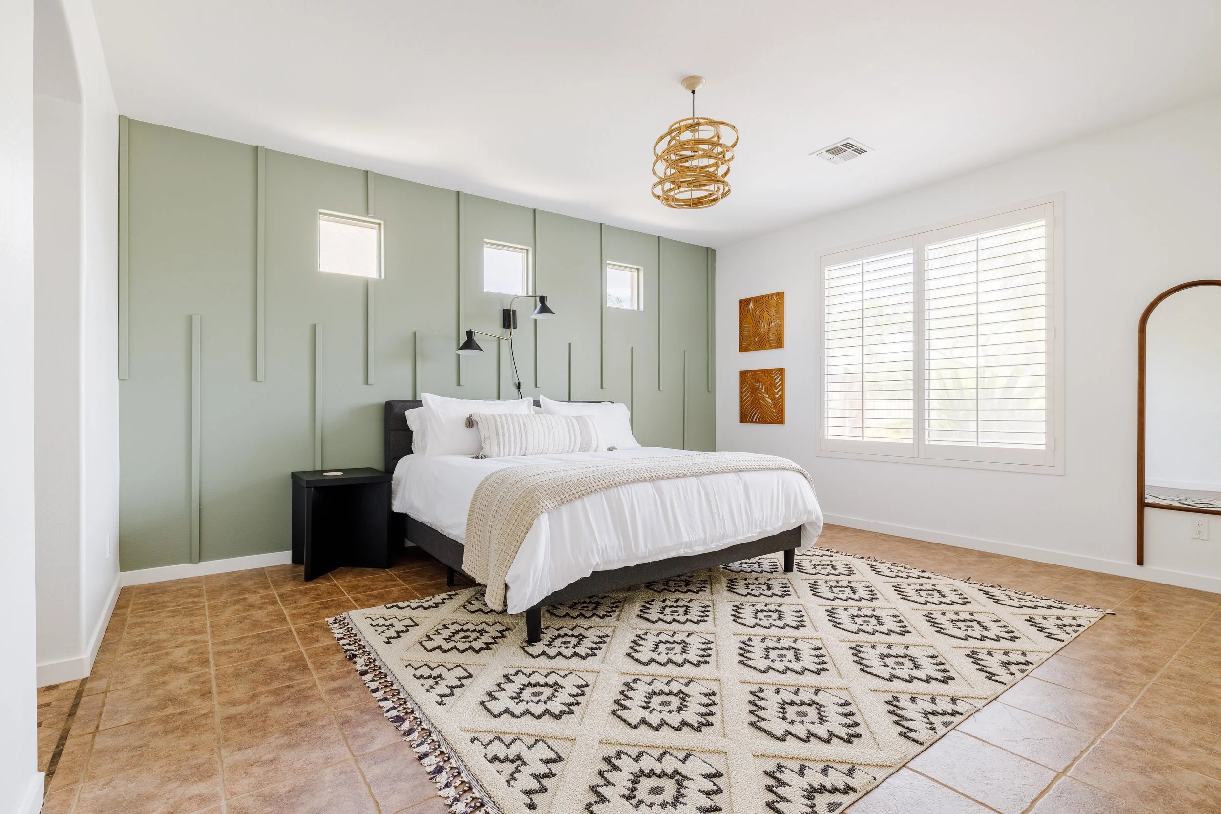 23010S208thSt_18.JPG