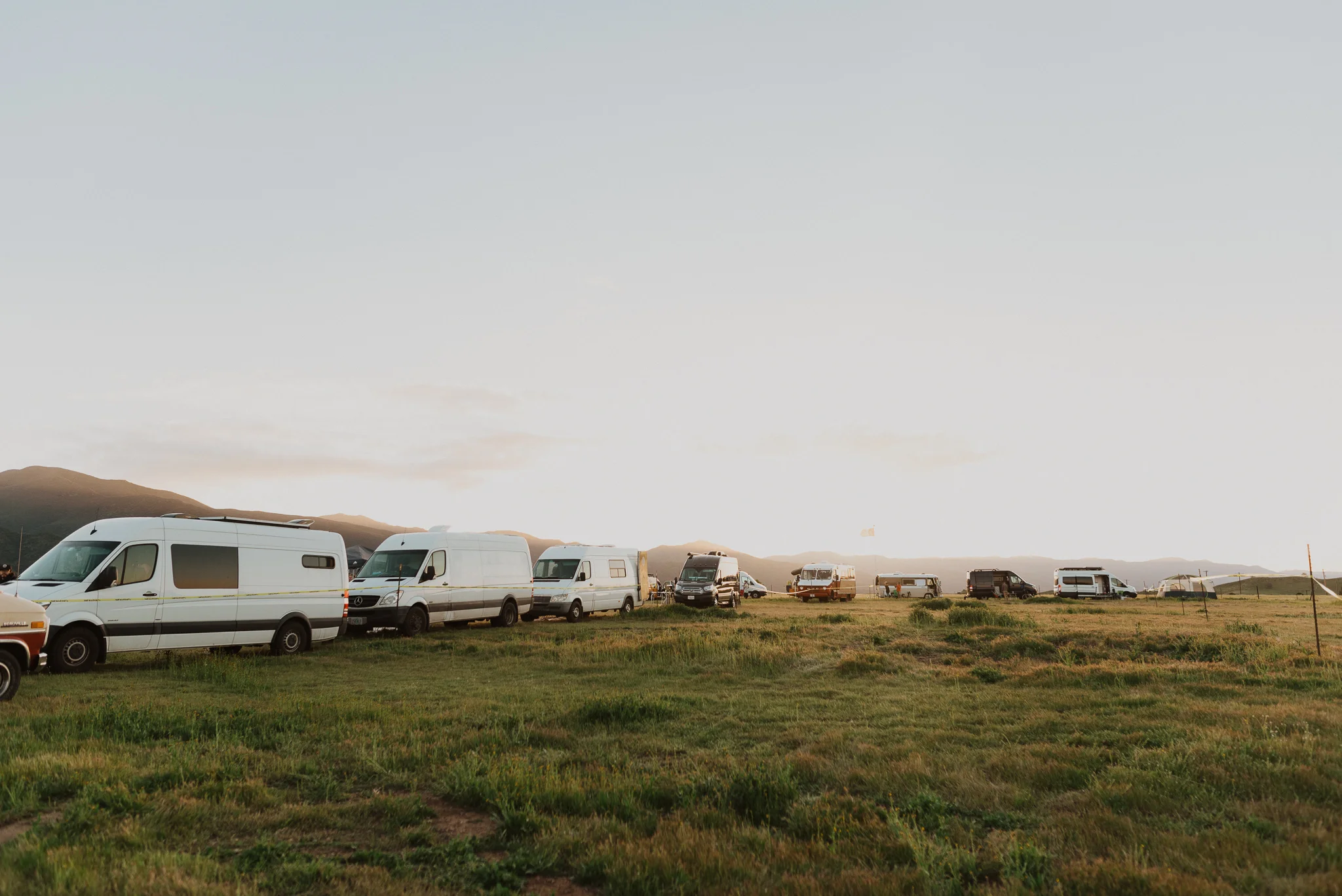 vanlifeappgathering.jpg
