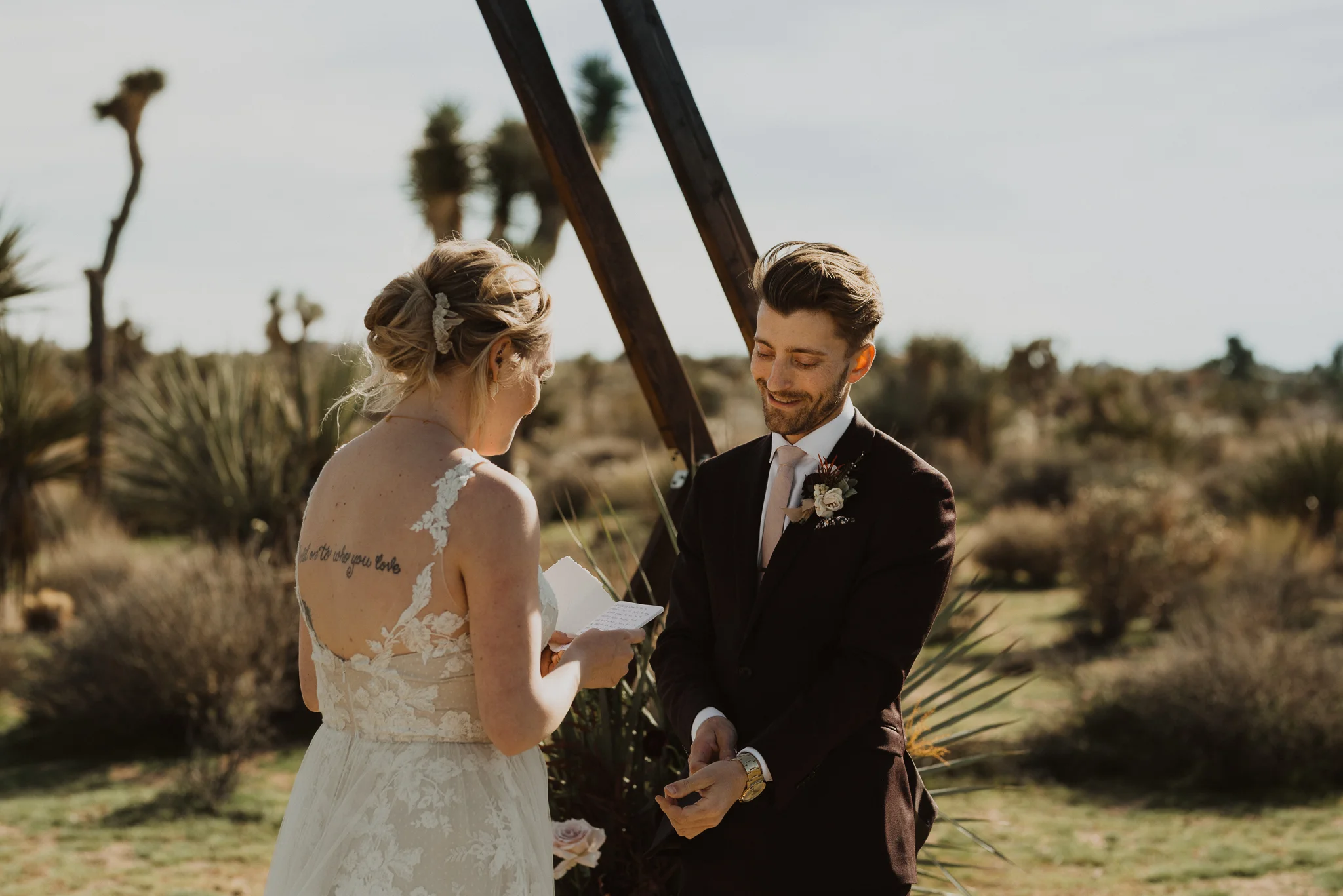 joshuatreenationalparkelopement-86.jpg