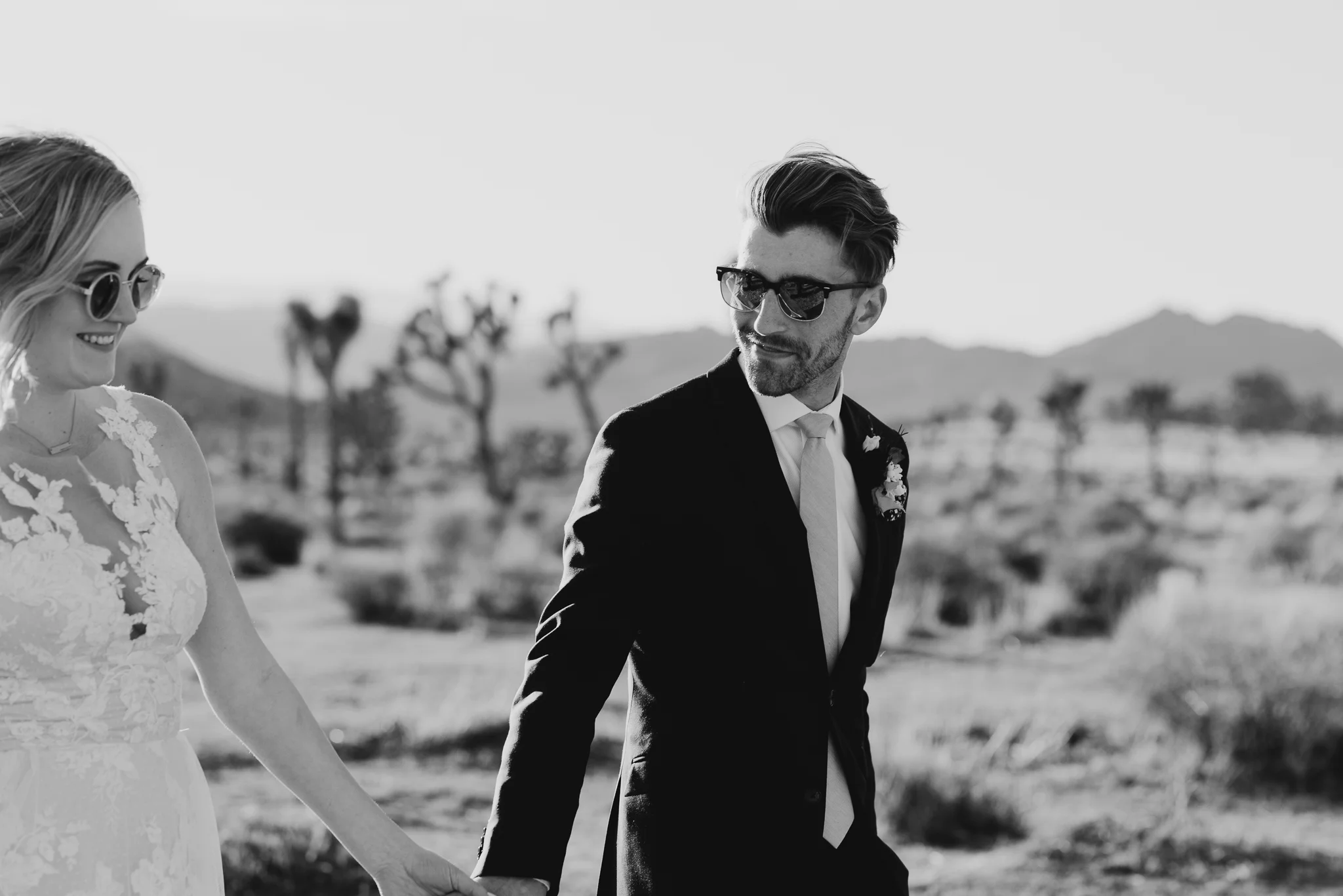 joshuatreenationalparkelopement-124.jpg