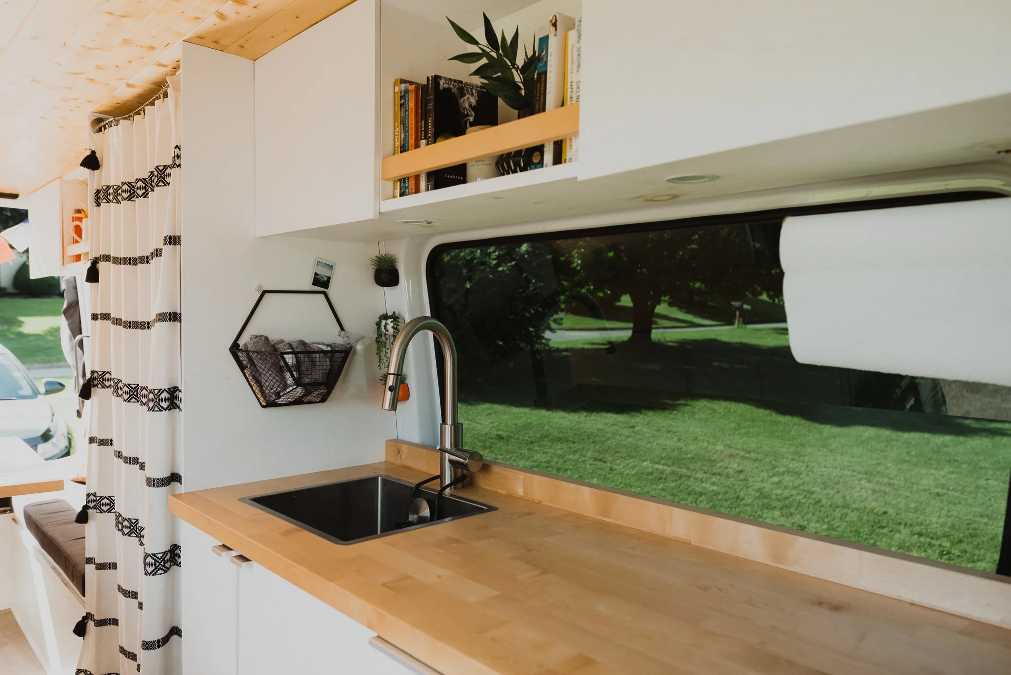 170sprintervanforsale-6.jpg