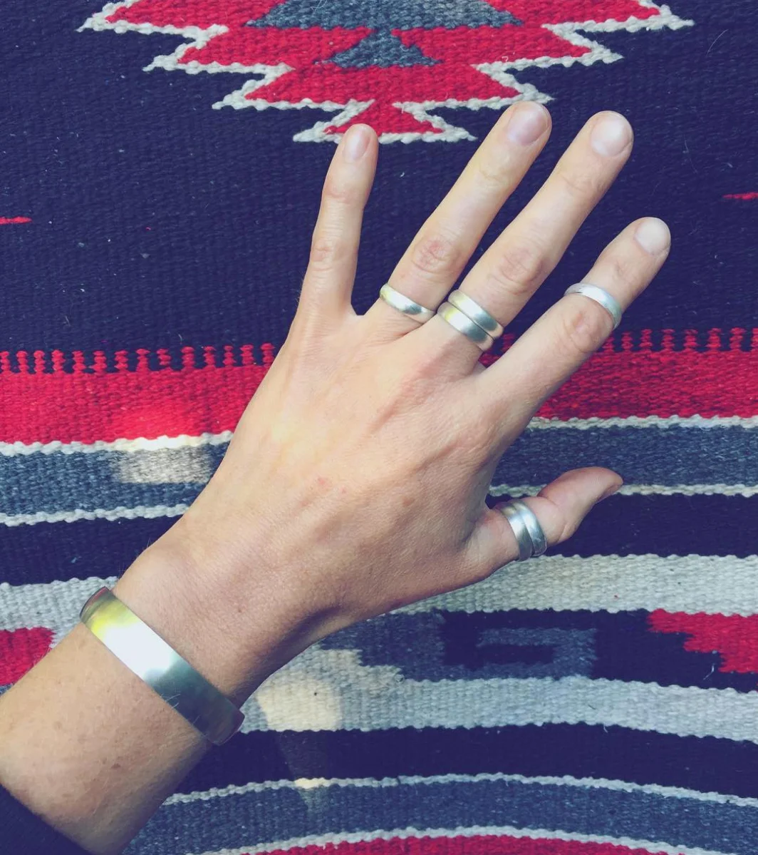 Ring_wide_Band_Silver.jpg