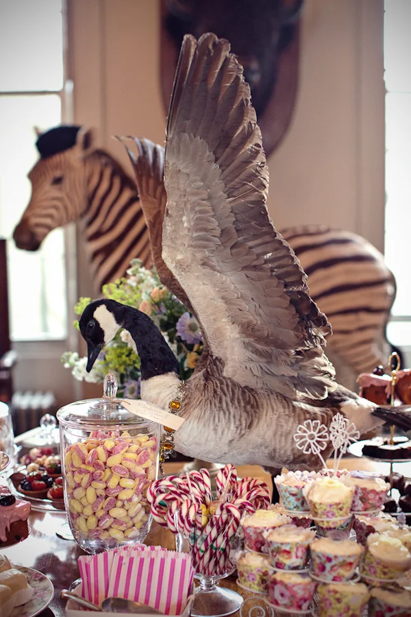 a7f4d-fun-magical-english-wedding-photos-by-marianne-taylor-52.jpg