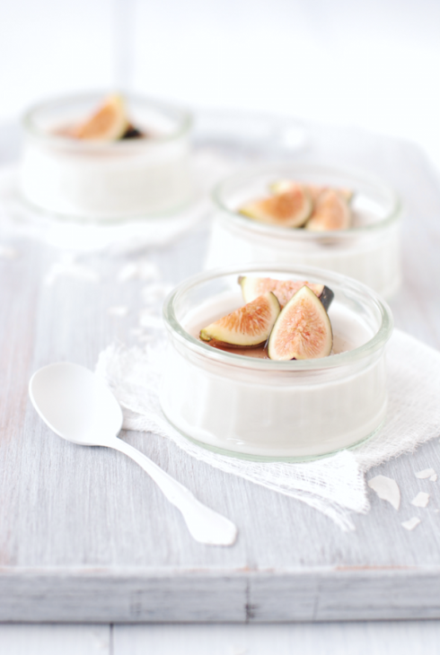 10168-coconut-panna-cottas.png
