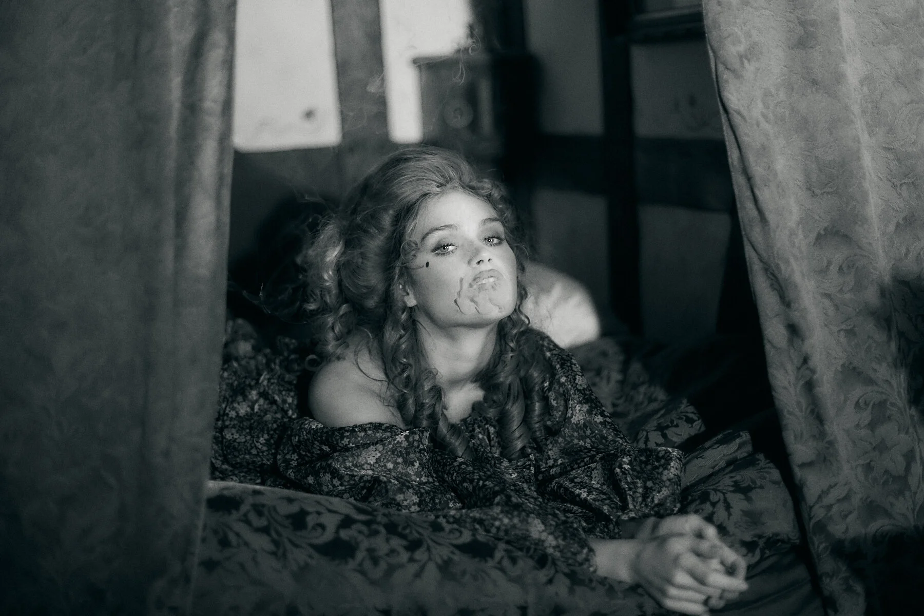SELKIE VAMP BW LR 73.jpg