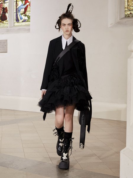 Simone+Rocha+Fall+2021+Q0uWL9eZpVhl.jpg