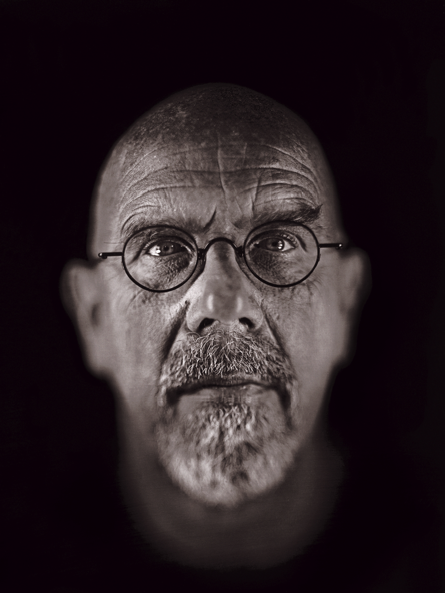 Chuck Close photography self portrait.jpg