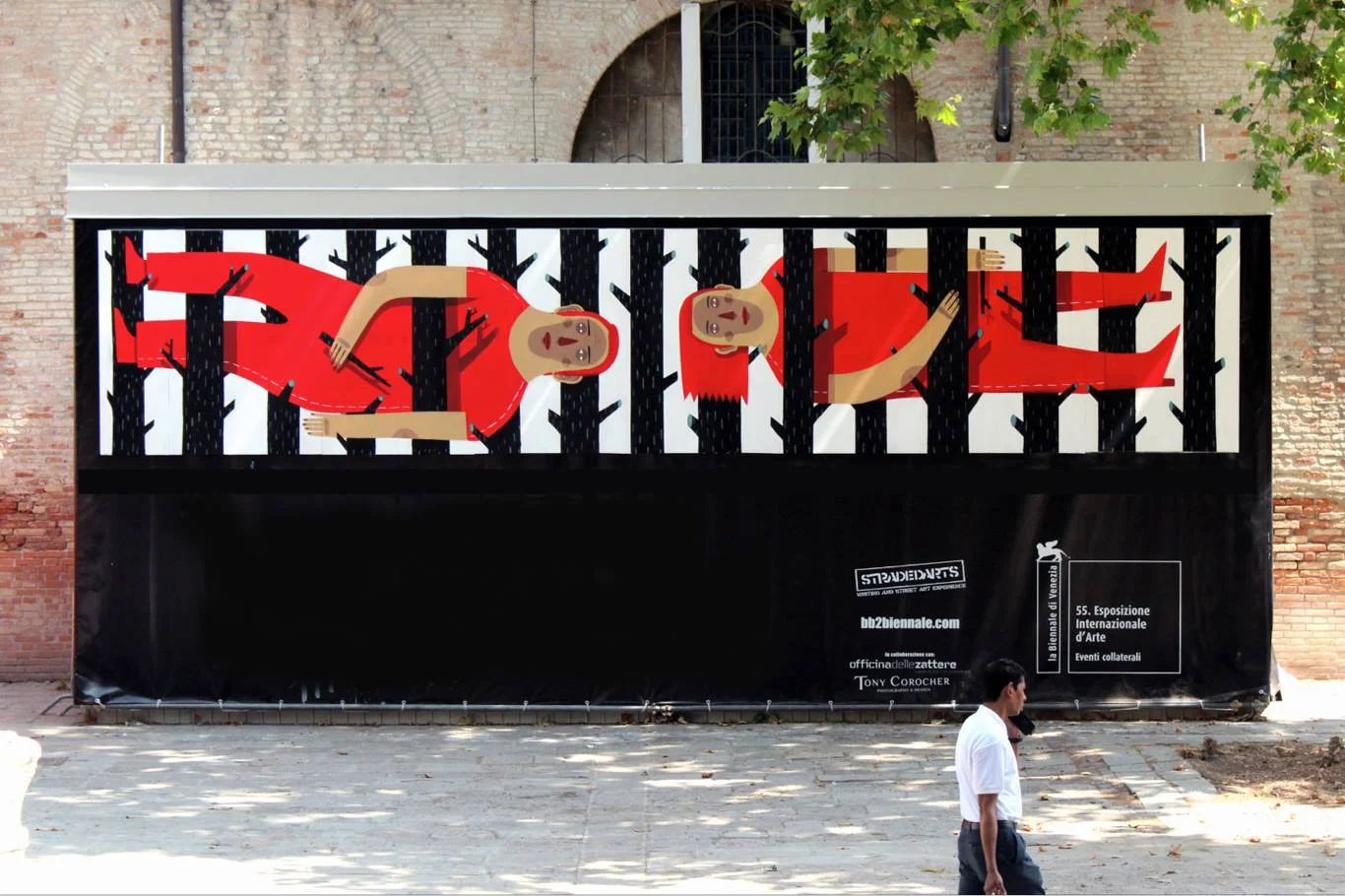 agostino-iacurci-new-piece-in-venice-for-b2b-16_0.jpg