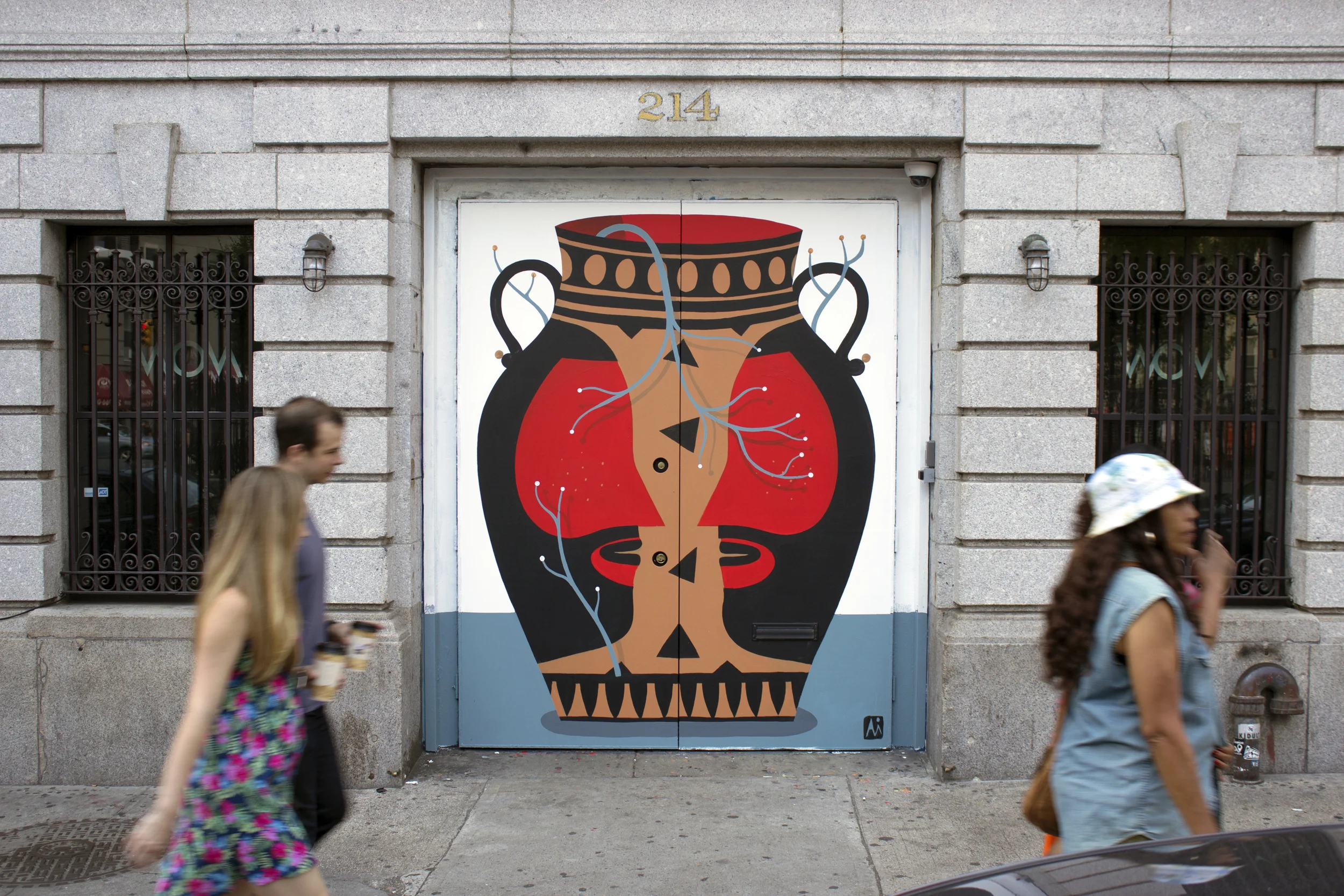 Painted amphora3.jpg