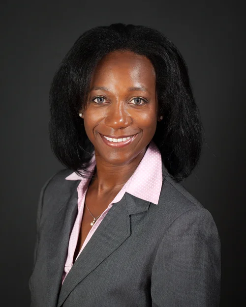 Forest Park Forever Senior Vice President Tamara Sheffield Named to 2015 Class of the Greater Missouri Leadership Challenge