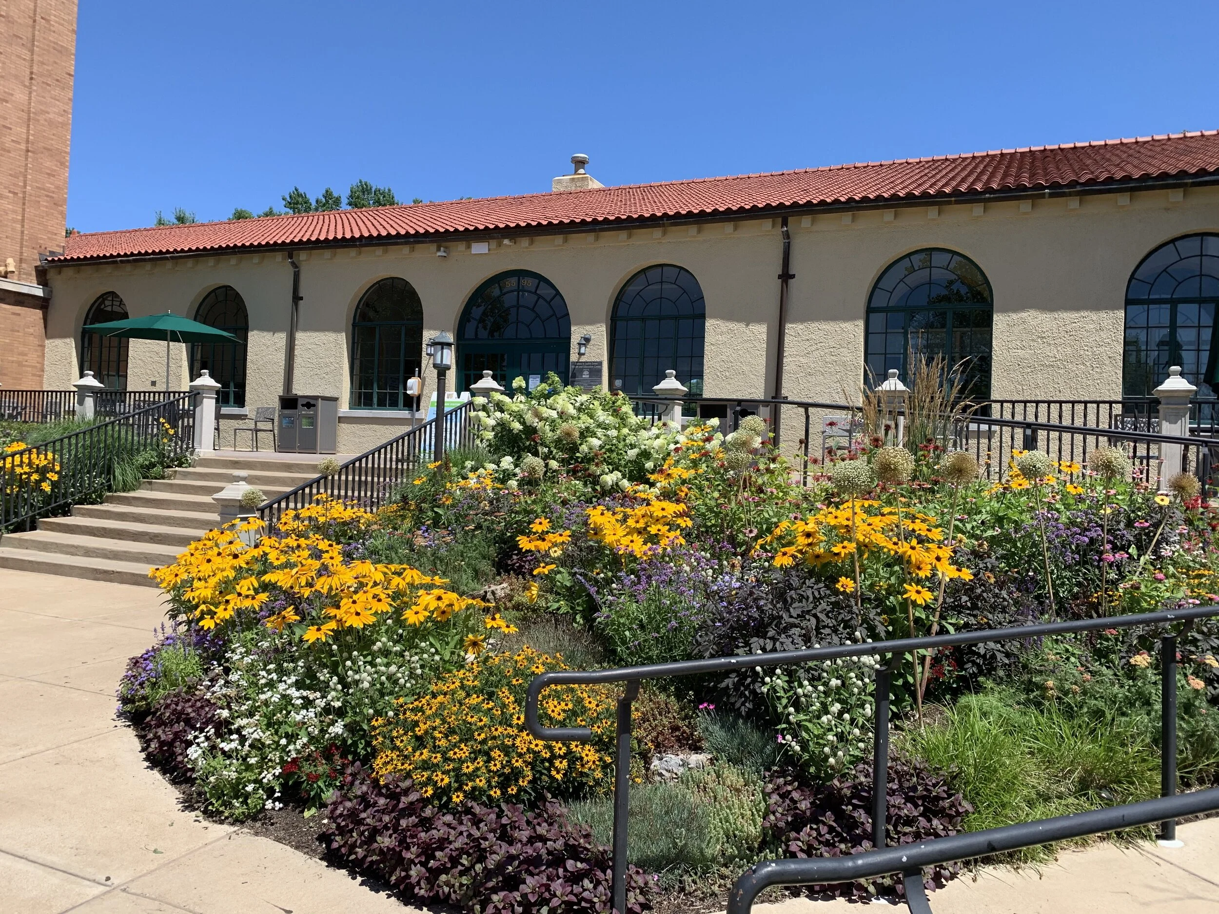 Where To Find Epic Summer Flower Bed Gardens In Forest Park Forest Park Forever