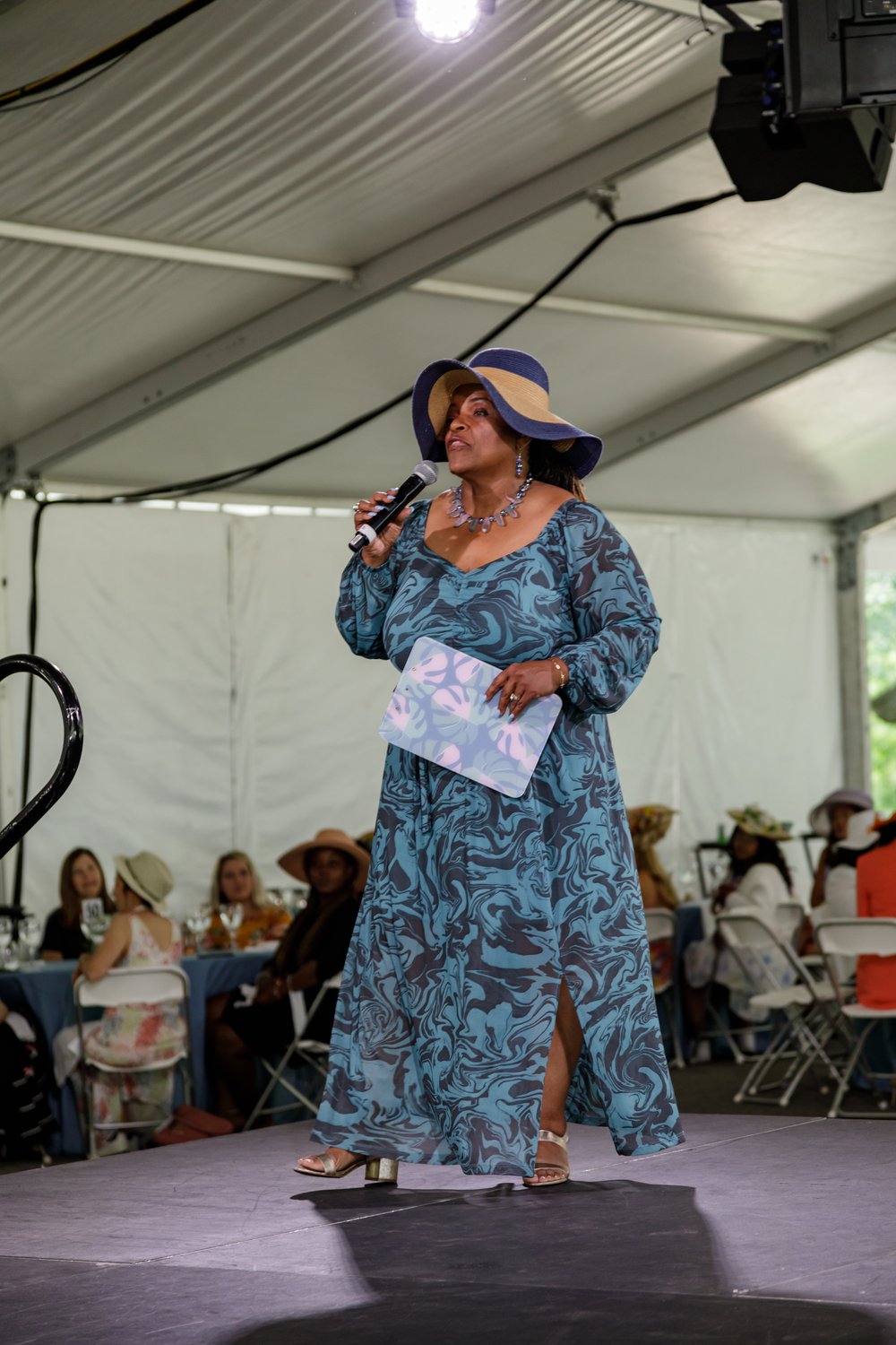 forest_park_hat_luncheon_2022-126.jpg