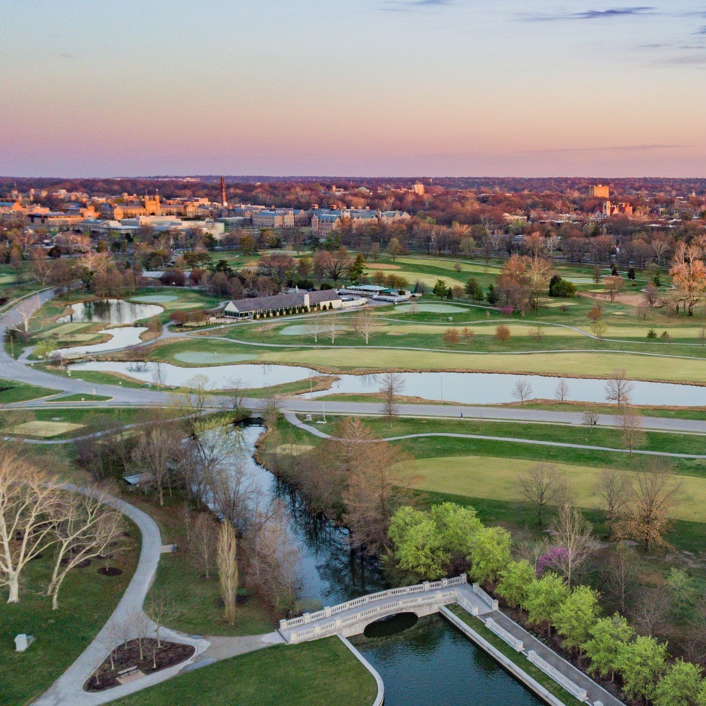 Register your foursome and join us NEXT Friday! There are a few spots left to play in the only golf tournament that benefits beautiful Forest Park--ticket sales end Monday (04.29). 🔗 Link in our bio to join the Forest Park Golf Tournament on May 3.
