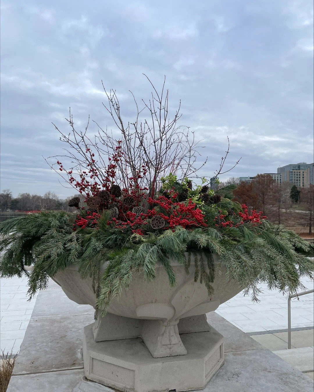 Check out these winter green containers! 🌲💚 Our experts highlight seasonal beauty by showcasing local materials at two iconic lakes in Forest Park. 🥰  #ForestParkForever

Jefferson Lake 🎣  wood from downed trees, vibrant red berries, creamy green