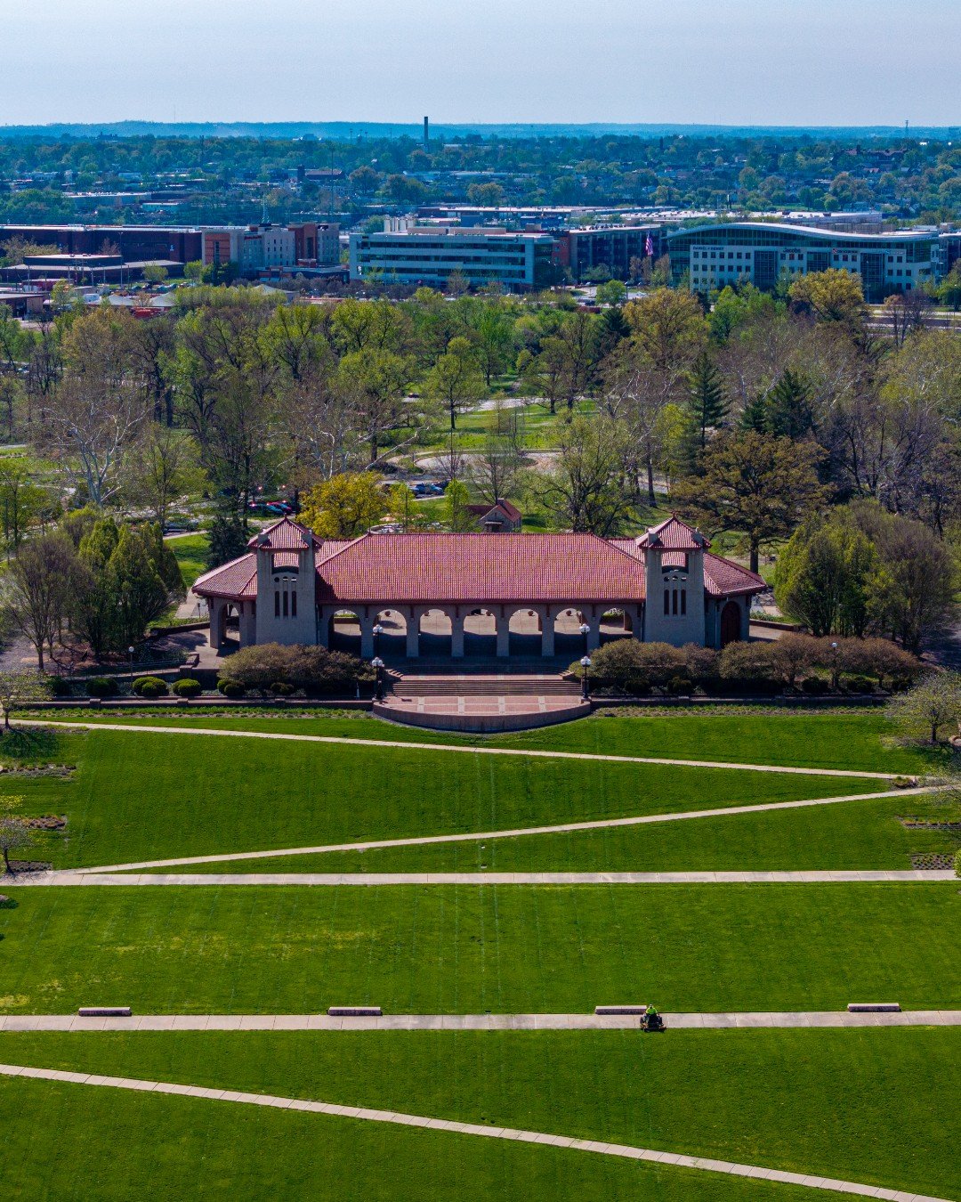 Are you spending time in Forest Park this weekend? The 35th Annual Saint Louis African Arts Festival returns to the World's Fair Pavilion May 23-25! 

 #ForestParkForever @stlafricanartsfest #ForestParkPic #explorestlouis #stl #stlouisafricanartsfest