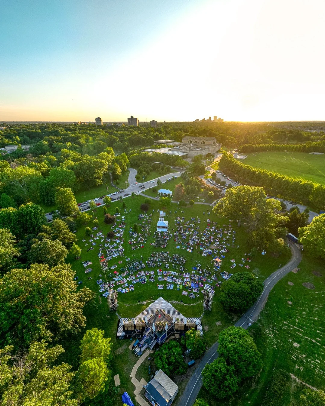 "I would not wish any companion in the world but you..." 

One of St. Louis&rsquo;s favorite summer traditions returns to Shakespeare Glen in Forest Park this Wednesday! 

Our friends @stlshakesfest will be performing The Tempest 🏝️ nightl