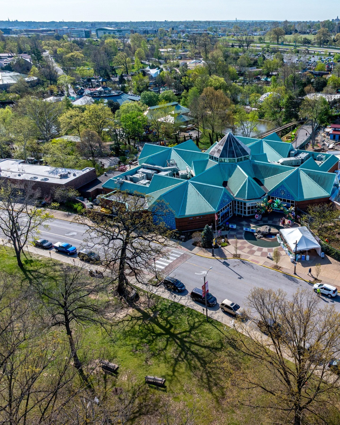 Happy best friend day besties! We love sharing the best city park with y'all 💚

Forest Park was dedicated to St. Louis on June 24, 1876. 🎂 It has been the backdrop of St. Louis life for 150 years and we can't wait to celebrate this milestone, soon!