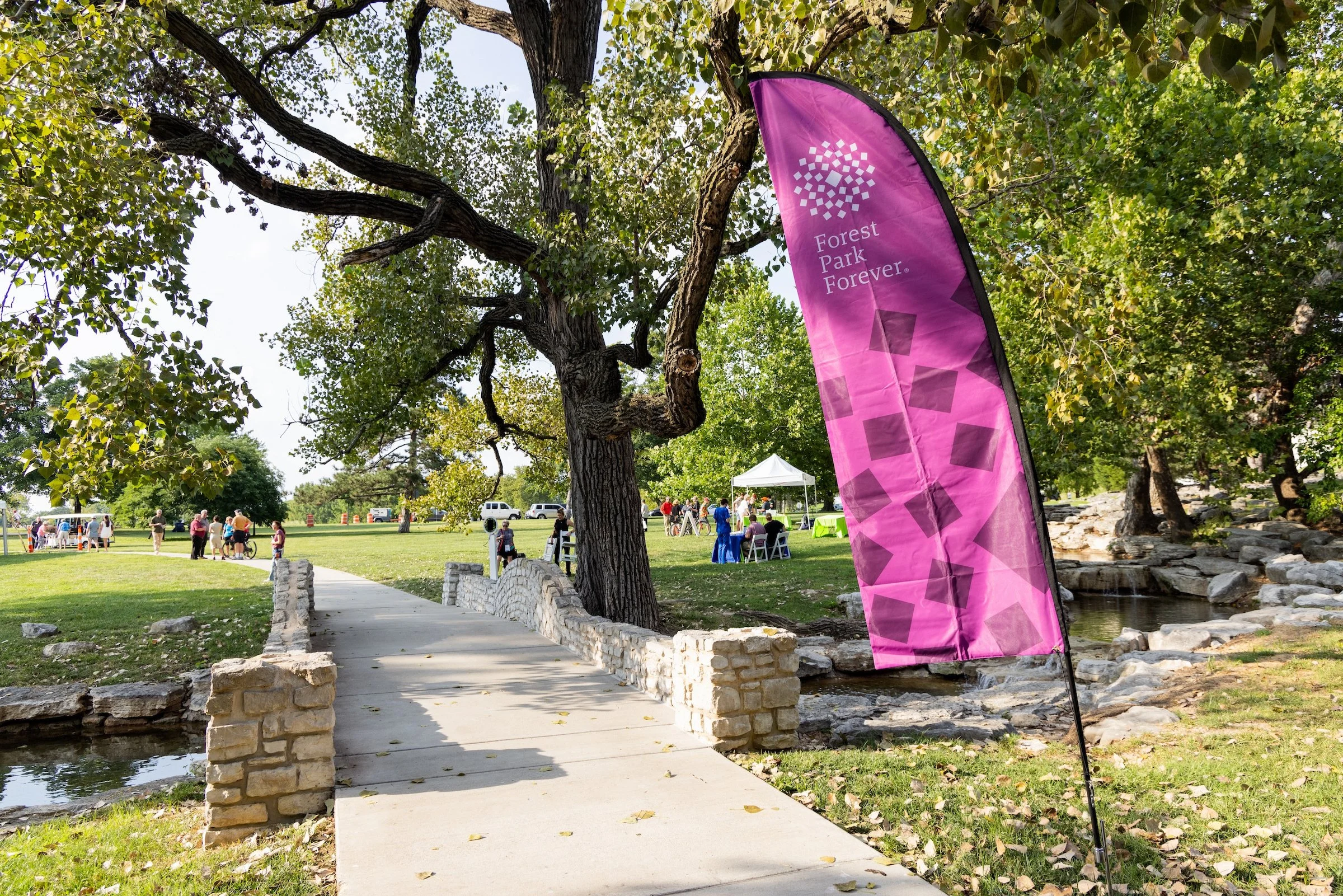 A new waterside path allows visitors to easily access and enjoy Seven Pools and Bowl Lake