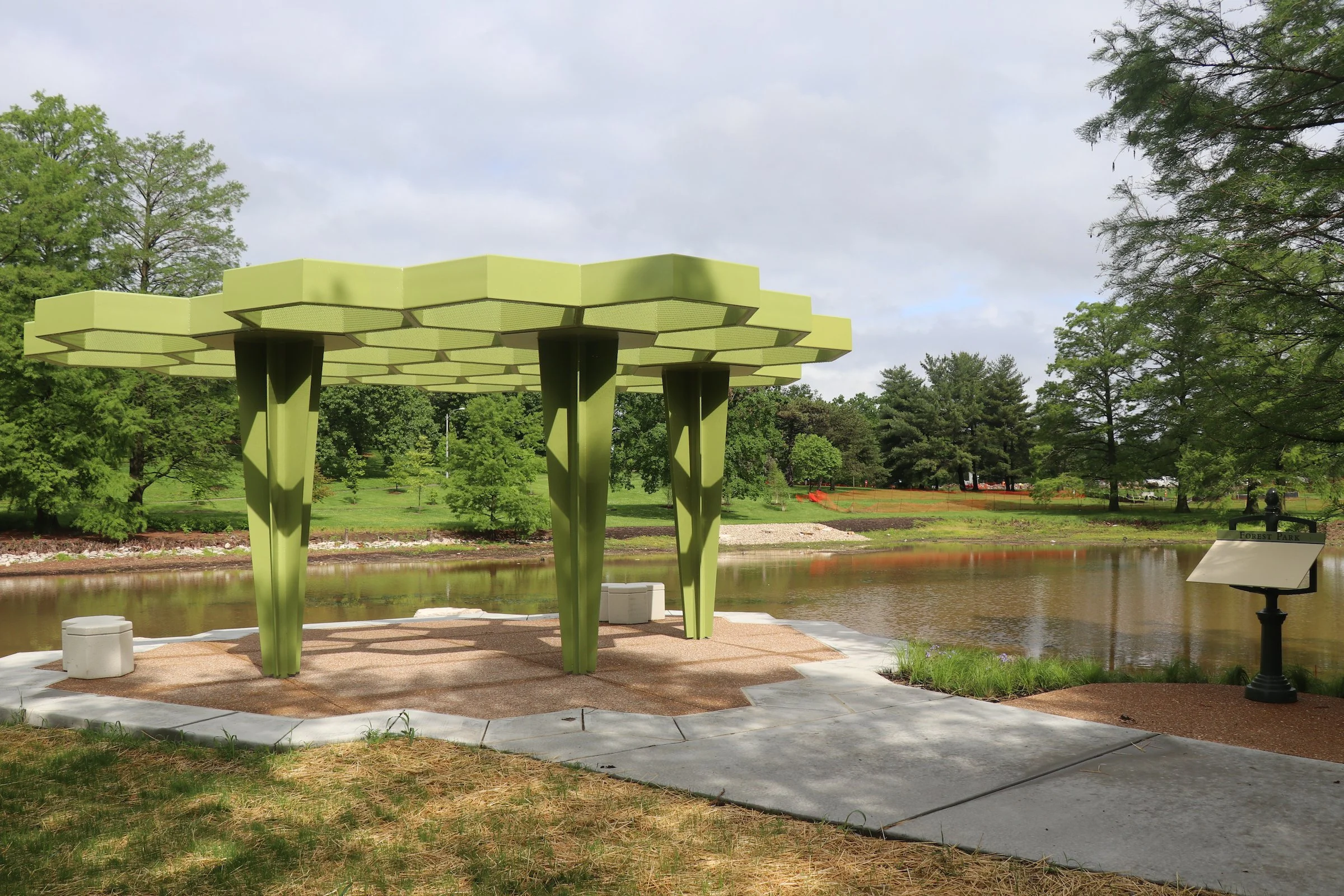 A new sculptural pavilion provides a peaceful spot for watching wildlife at Bowl Lake