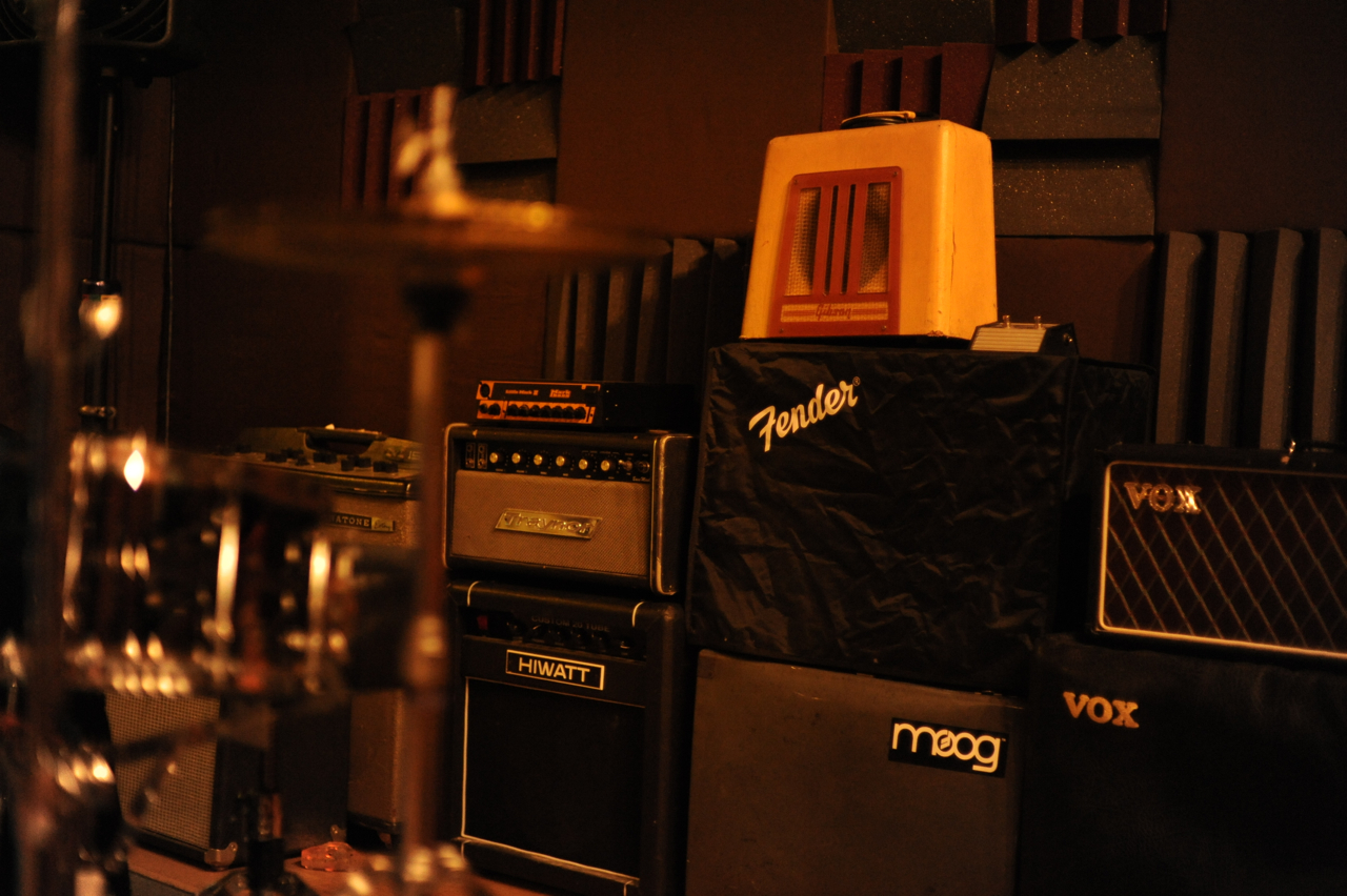 Extensive Amp Collection