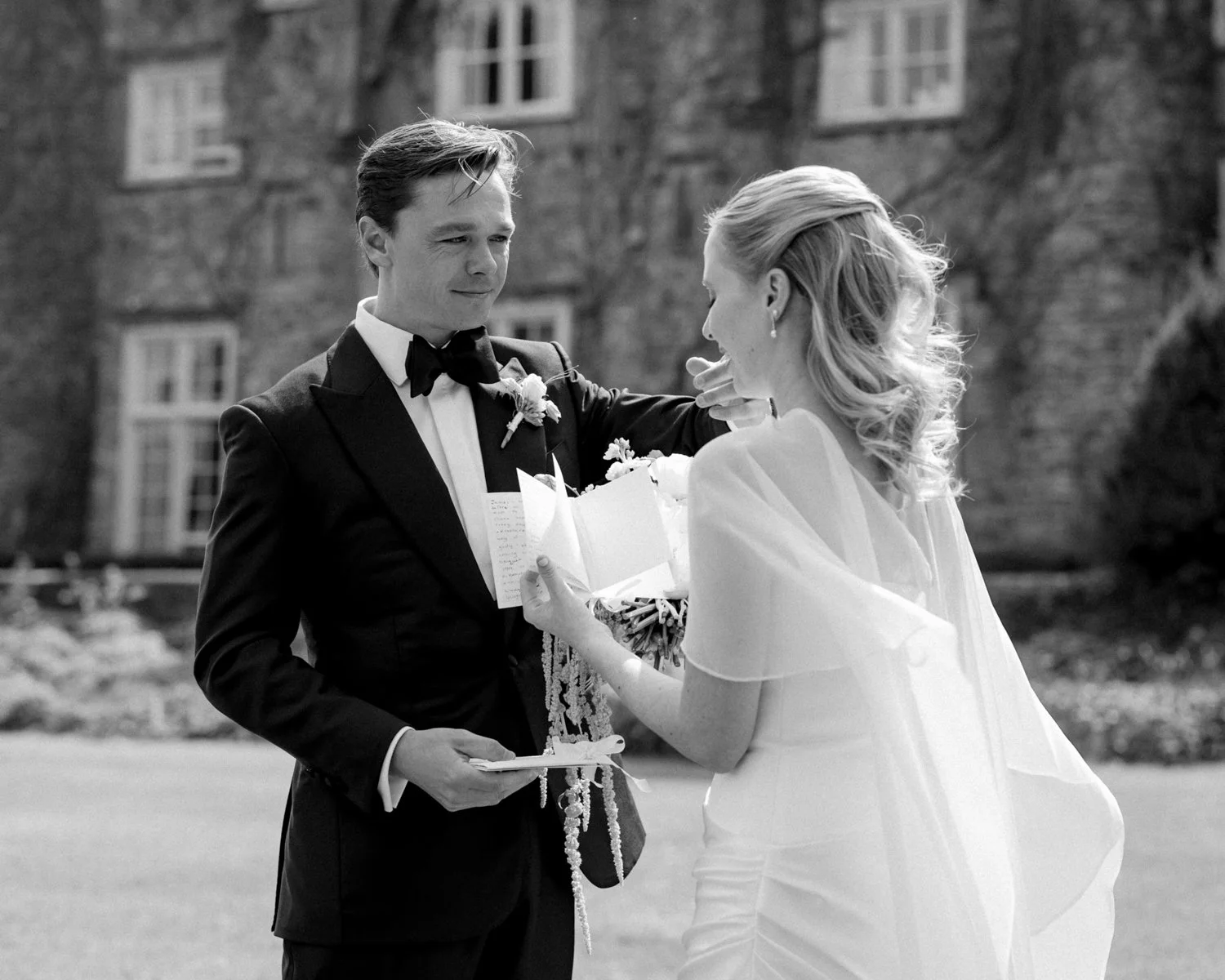 Wedding photographer ireland 1.jpg