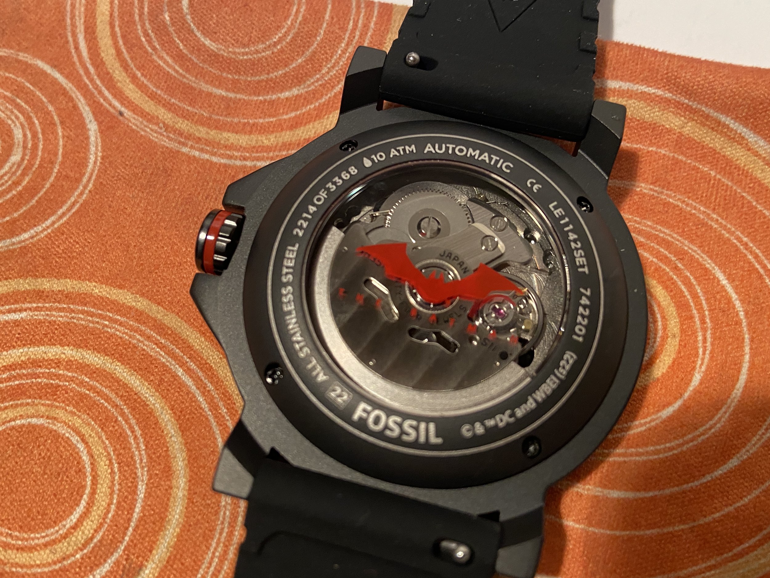 Hands on Review - THE BATMAN™ X FOSSIL Limited Edition Hands on Review - THE BATMAN™ X FOSSIL Limited Edition
