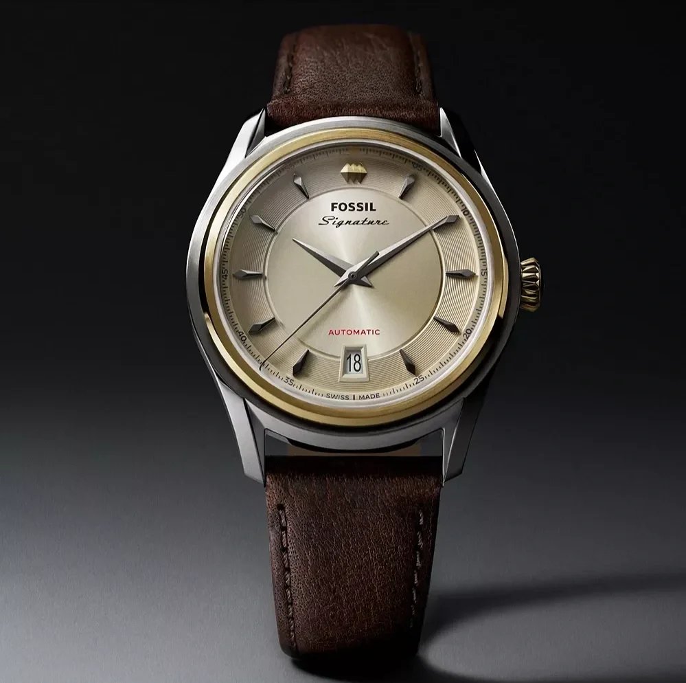 Signature CS-1 38mm Three-Hand Date Automatic Brown Leather Watch