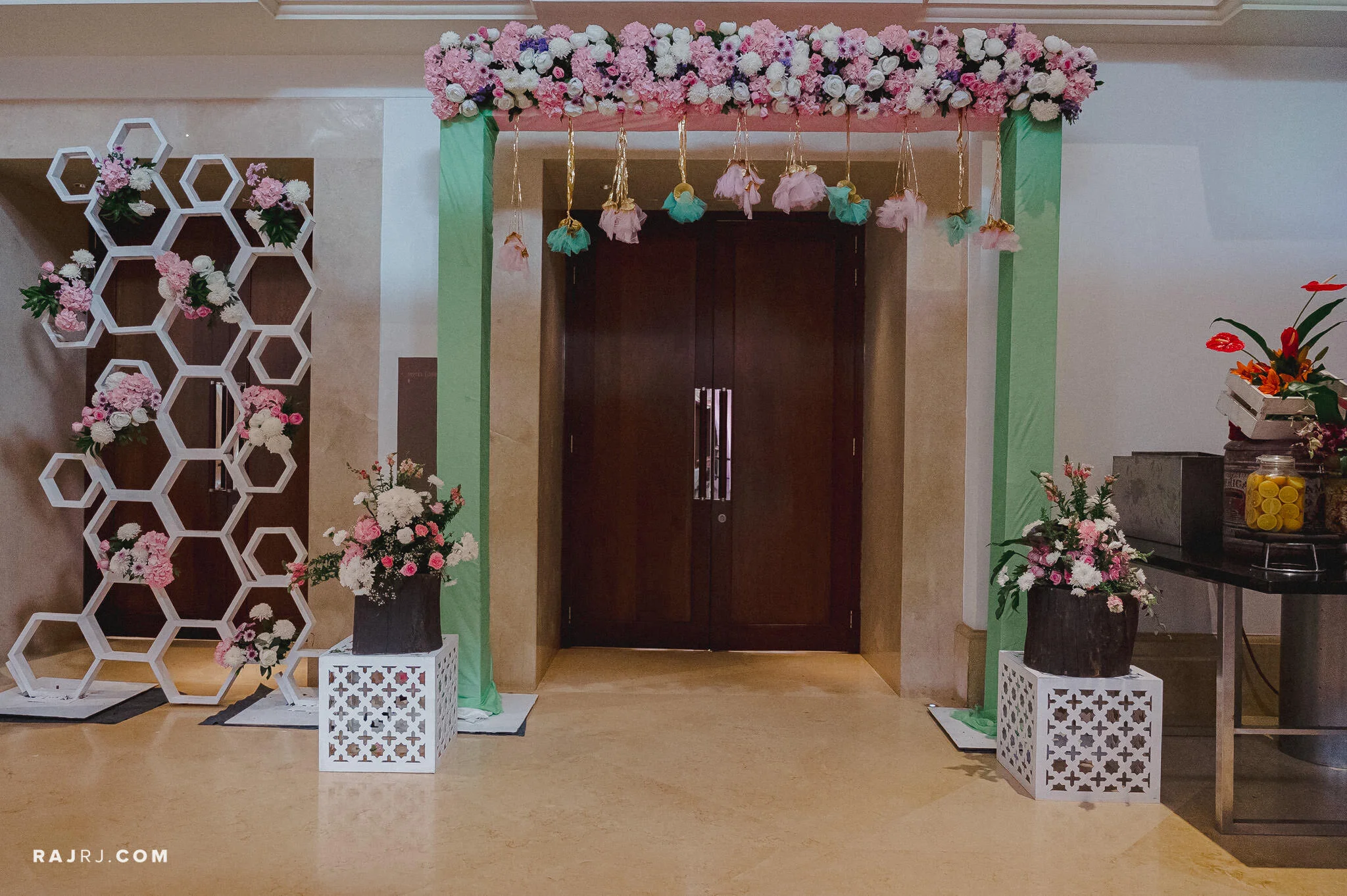 RRJ_ISHITA_YASH_GOA_WEDDING-2002.jpg