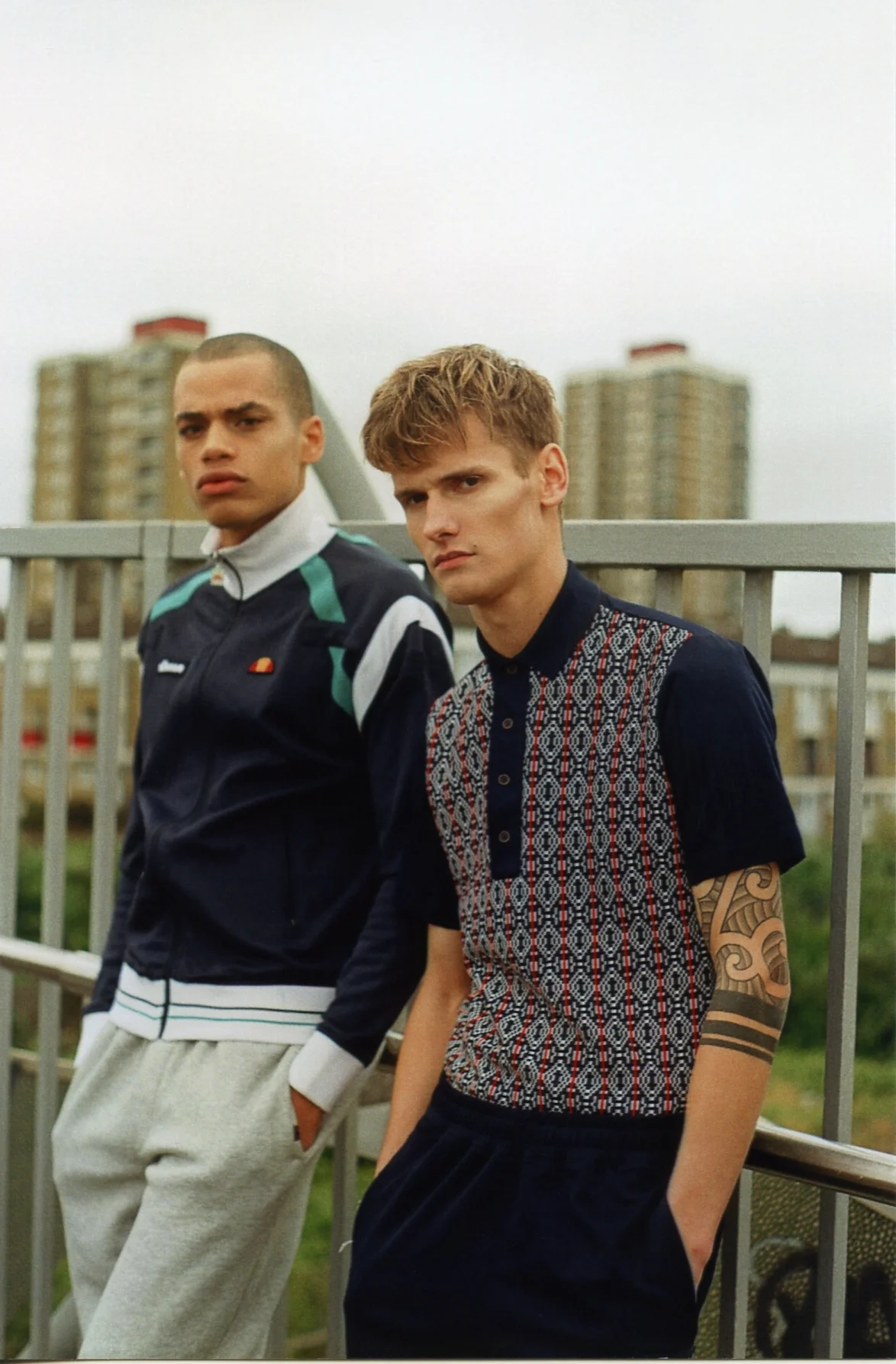 Chariffe: Jacket – Ellesse, Bottoms – Quicksilver, Trainers – Nike // Eike: Top – the Brooklyn circus (BKC) Bottoms – Ellesse, Trainers – Money