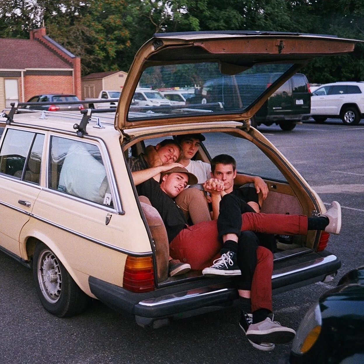 Early Listen: Richmond’s Camp Howard Unveils "Cañón"