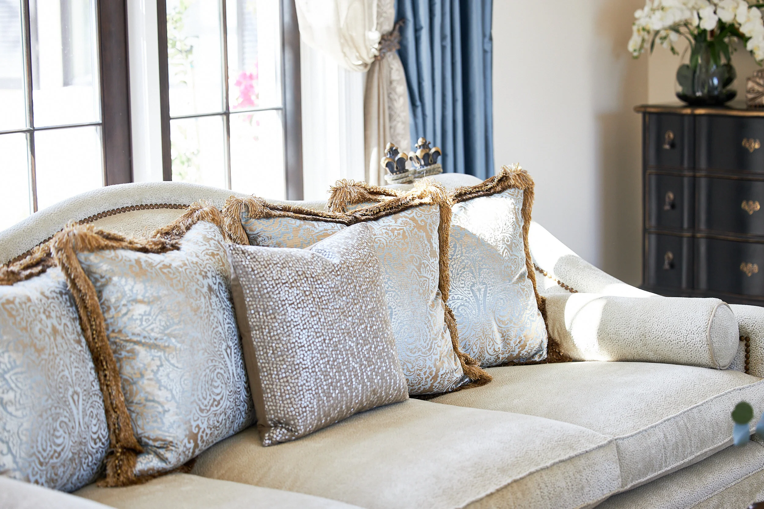 EUROPEAN ELEGANCE-8.JPG