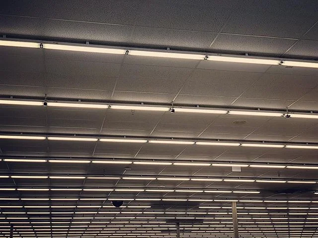 this ceiling at hobby lobby was blowing my mind #ceiling #grid #light