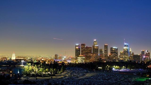 LA Cityscape. This print, among with many others, is currently up for sale with 100% of profit going to the NAACP Legal Defense and Education fund!  Check the link in my bio for the store. .
.
.
.
.
.
.
.
.
.
.

#focalmarked #streetshared #aov #weekl