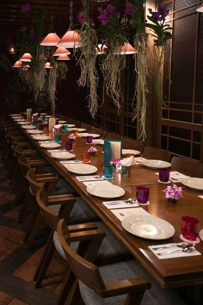  Sumptuous and beautiful setting for Adrian Chan and Ryan Su's collector dinner at Long Chim, Marina Bay Sands 