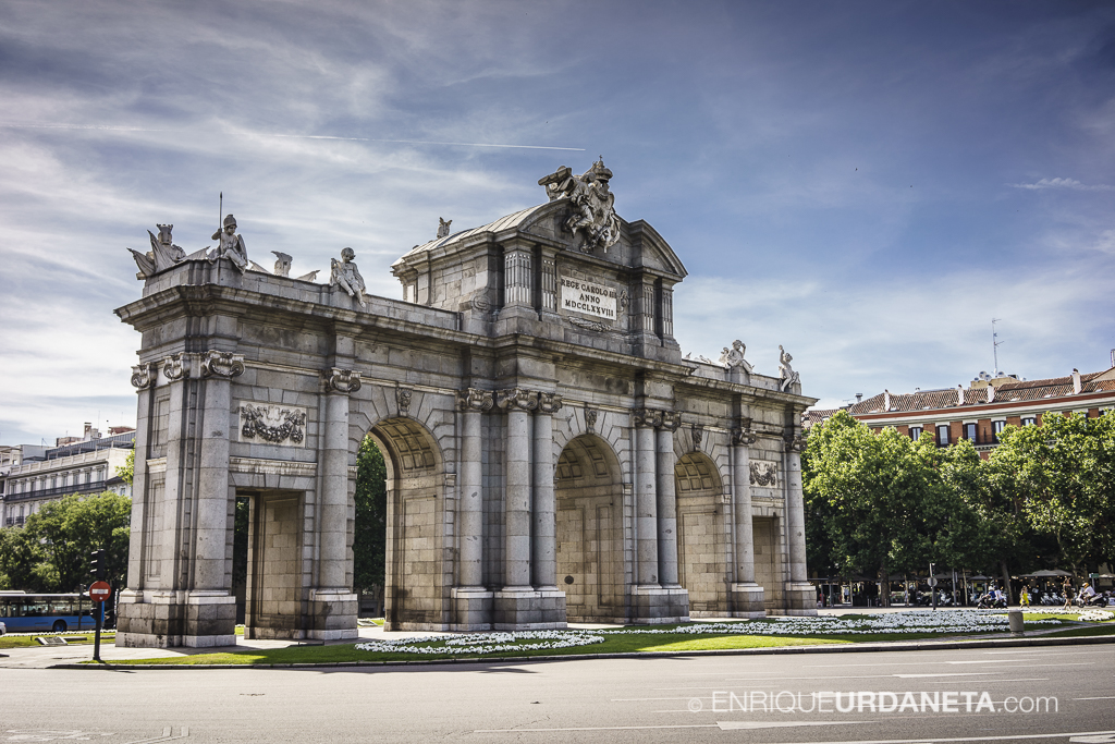 Parque-el-Retiro_by-Enrique-Urdaneta-20170610-1.jpg