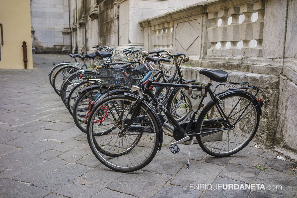 Lucca_Italy_by-Enrique-Urdaneta-20170616-17.jpg